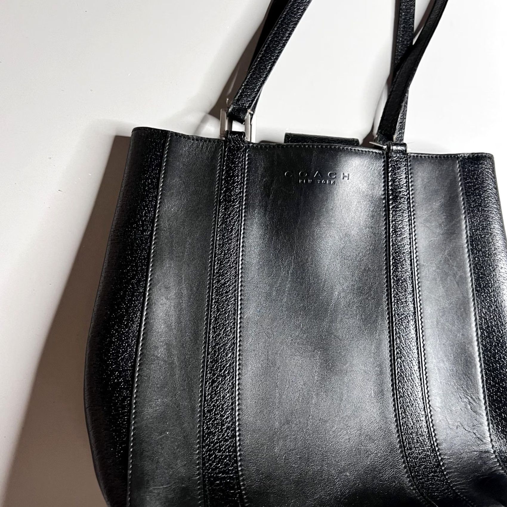 Coach Coach Womens Medium Black Leather Shoulder Bag Made In Italy Purse F9E-6706 Magnetic Lined Size ONE SIZE - 4 Thumbnail