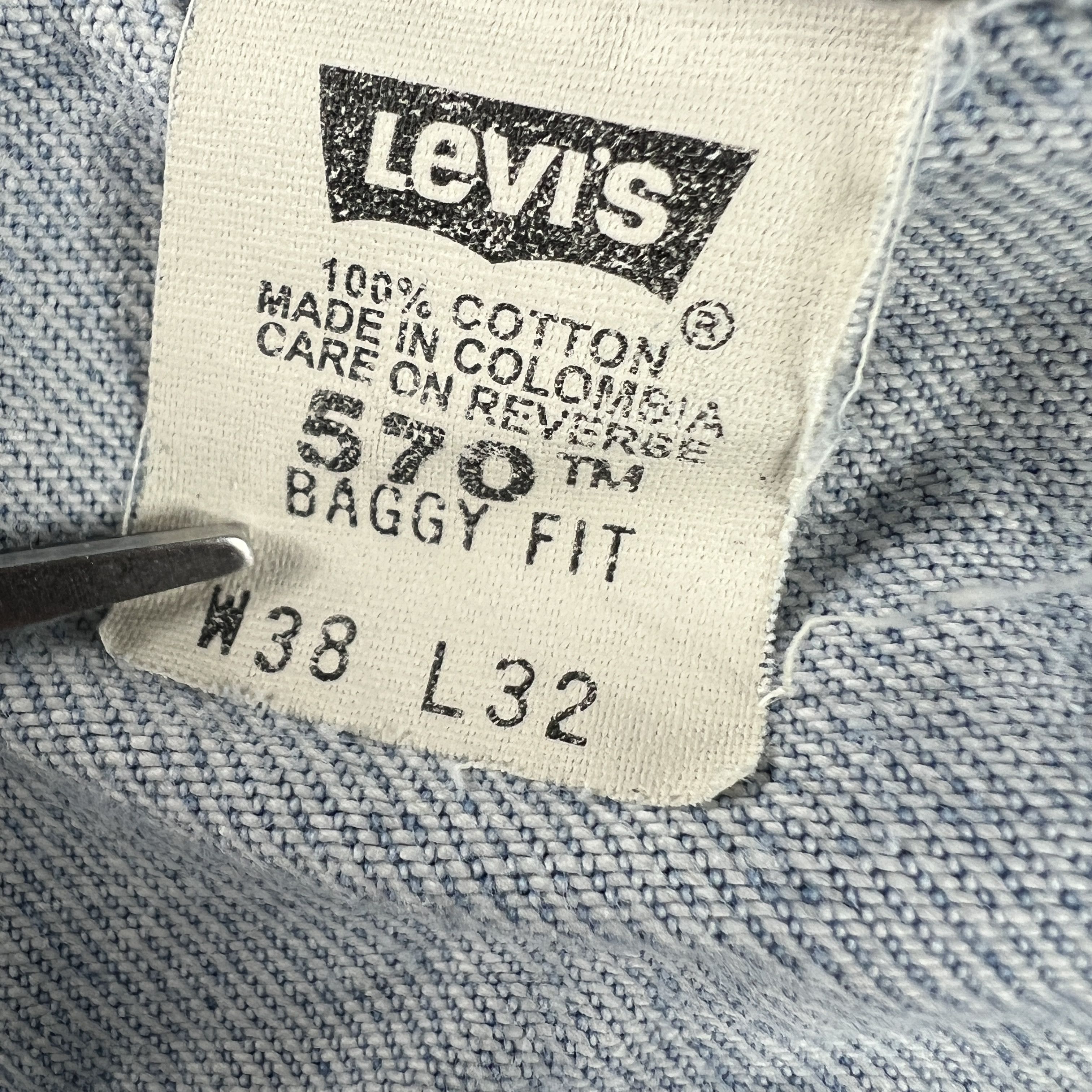 Levi's × Vintage Y2K Levi's Jeans 570 Baggy Light Blue Faded Cotton Denim Size US 38 / EU 54 - 10 Thumbnail