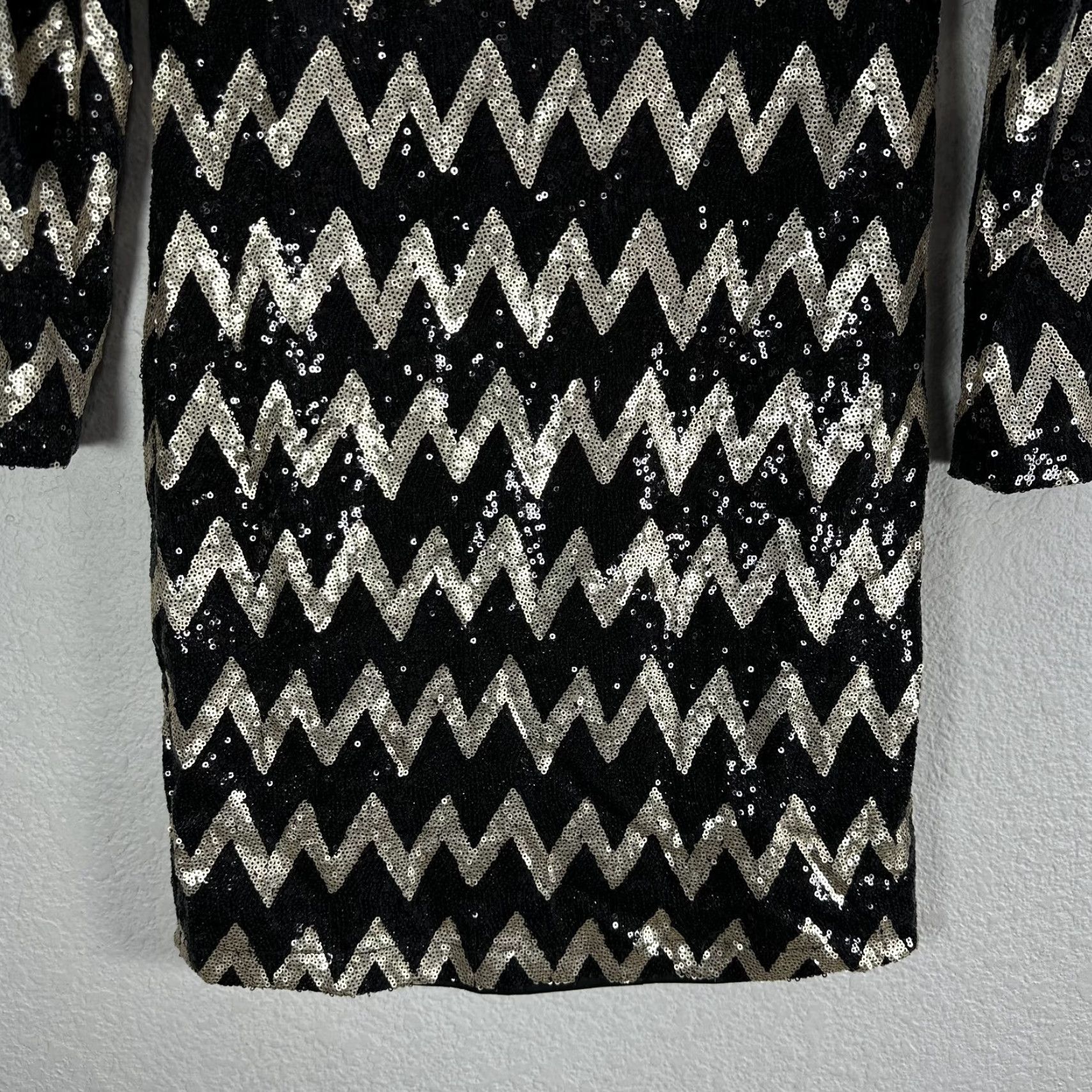 Vintage VINTAGE Piperlime Collection Gold Black Sequin Dress Long Sleeve Short Lined XS NWT Size XS / US 0-2 / IT 36-38 - 5 Thumbnail