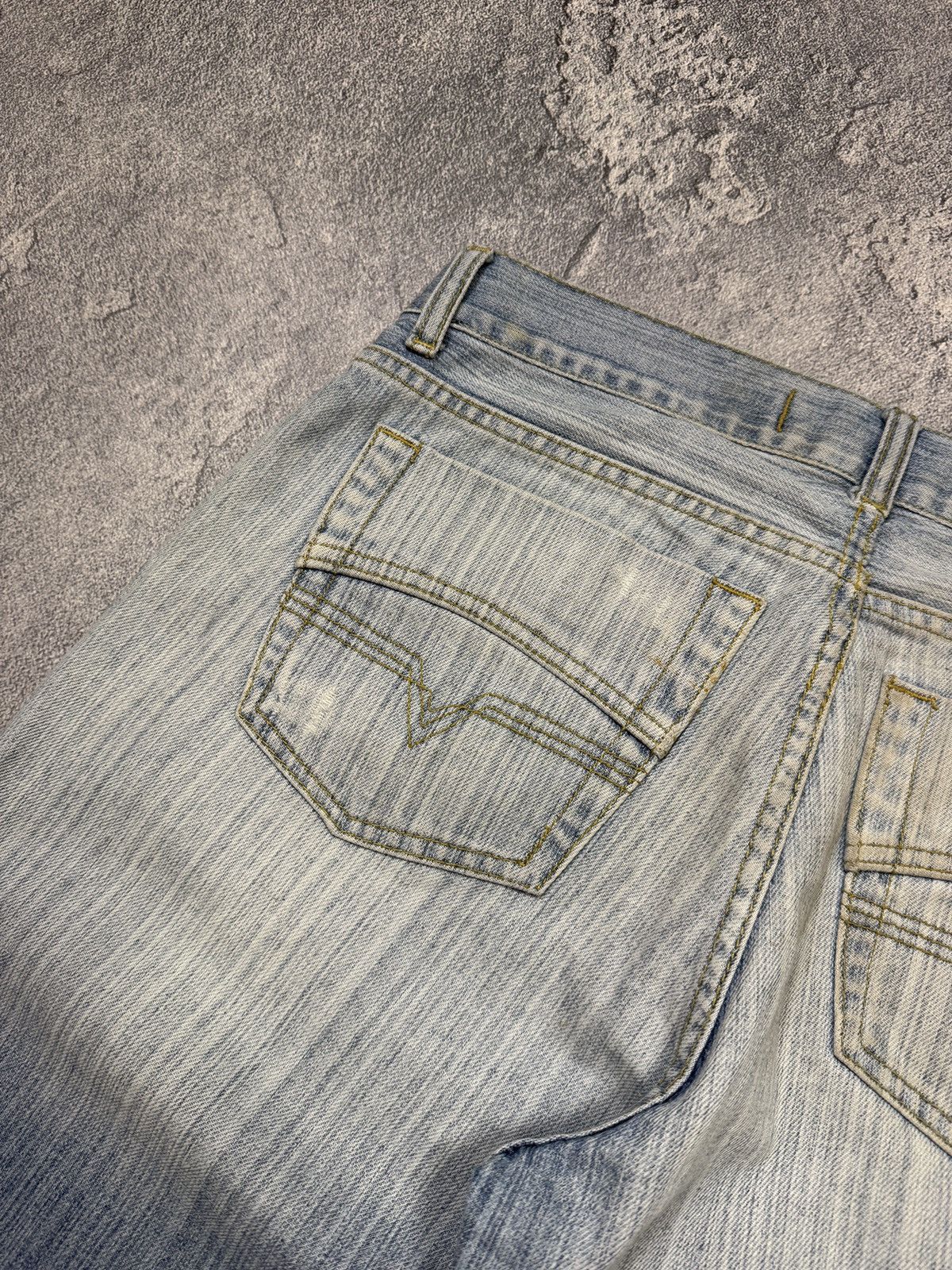 Diesel Y2K Flare Opium LGB Style Diesel Distressed Denim Jeans Size US 32 / EU 48 - 10 Thumbnail