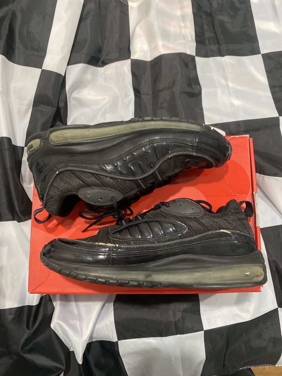 Nike × Supreme Nike x Supreme Air Max 98 size 9 Size US 9 / EU 42 - 5 Thumbnail