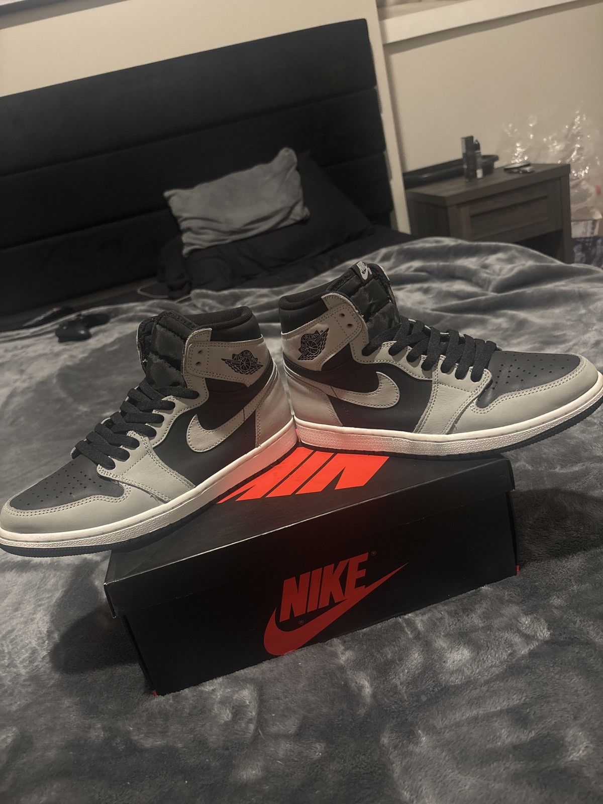 Jordan Brand Air Jordan 1 Retro High OG Shadow 2.0 Size 9 Size US 9 / EU 42 - 7 Thumbnail