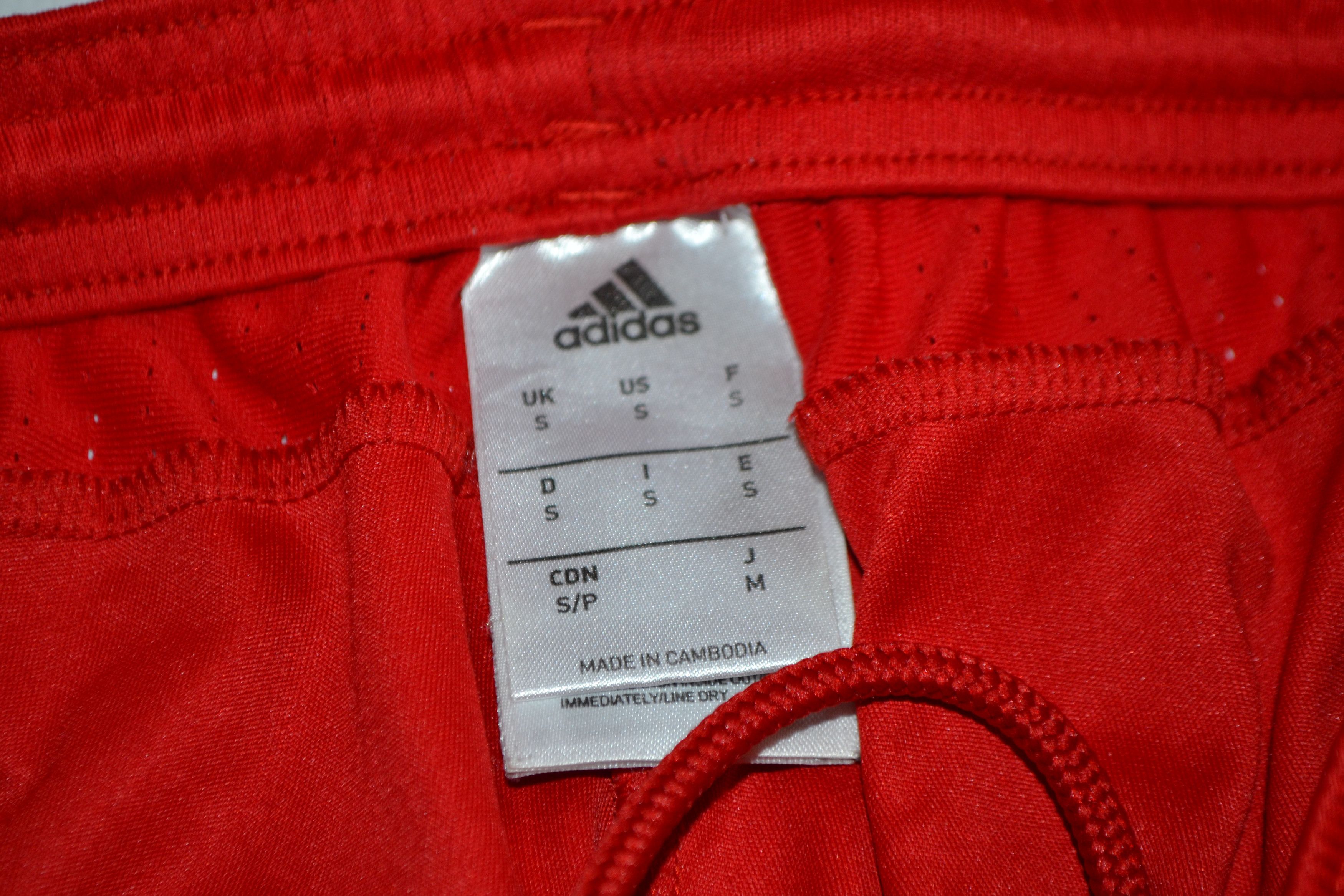 Adidas Bayern Munich Home Football Shorts 2017 2018 Soccer Size US 30 / EU 46 - 3 Thumbnail