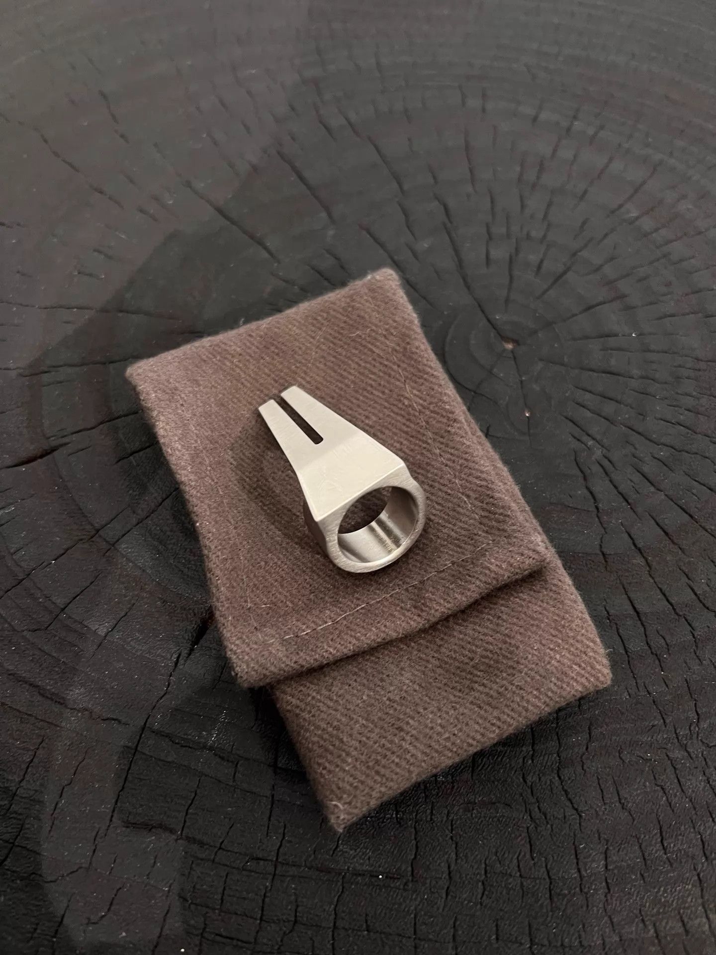 Rick Owens Rick Owens Open Brushed Ring Size 52 Size ONE SIZE - 1 Thumbnail