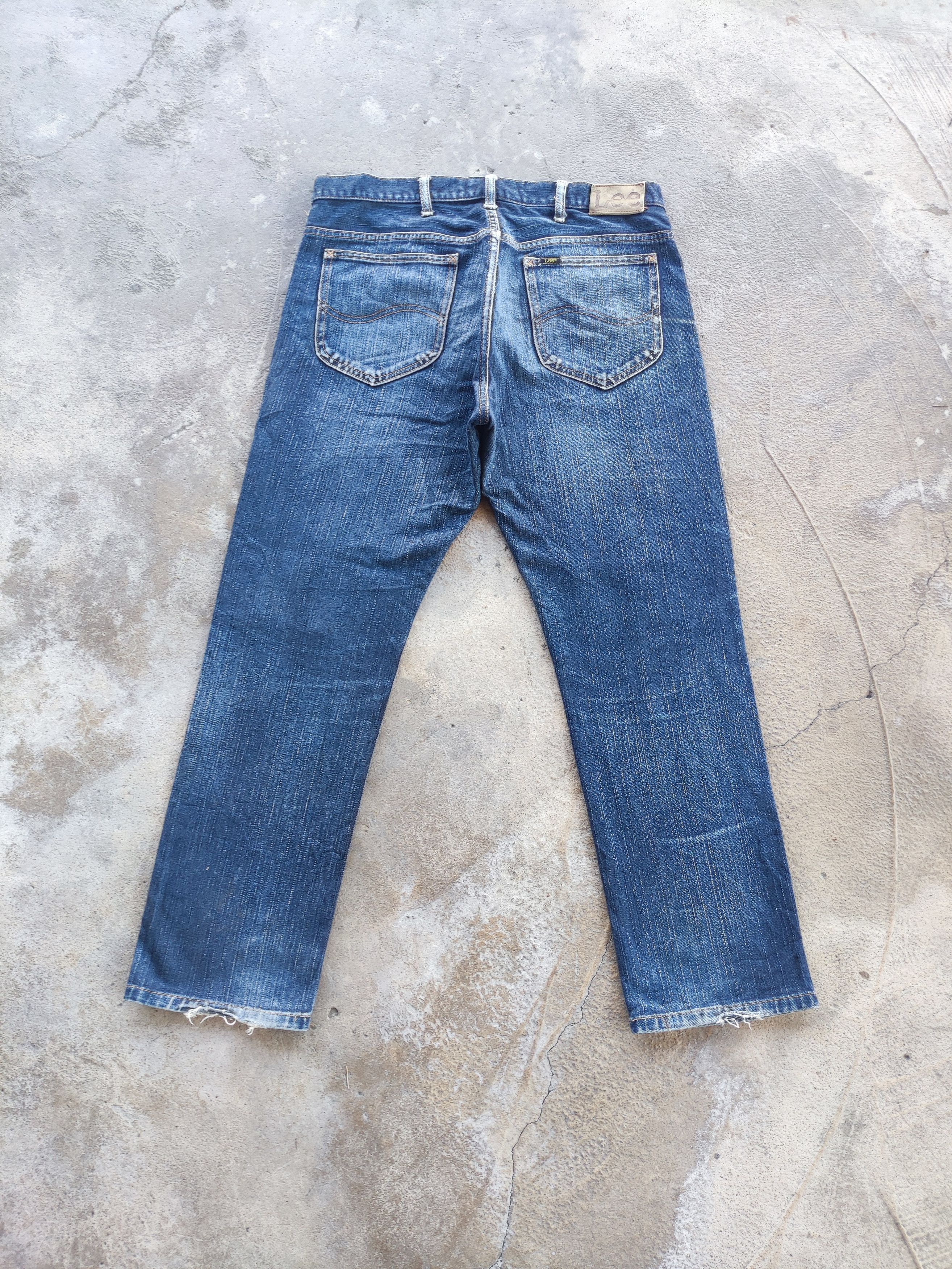 Japanese Brand × Lee Vintage Lee Japan Jeans Distressed Faded Denim Pants W33 Size US 33 - 9 Thumbnail