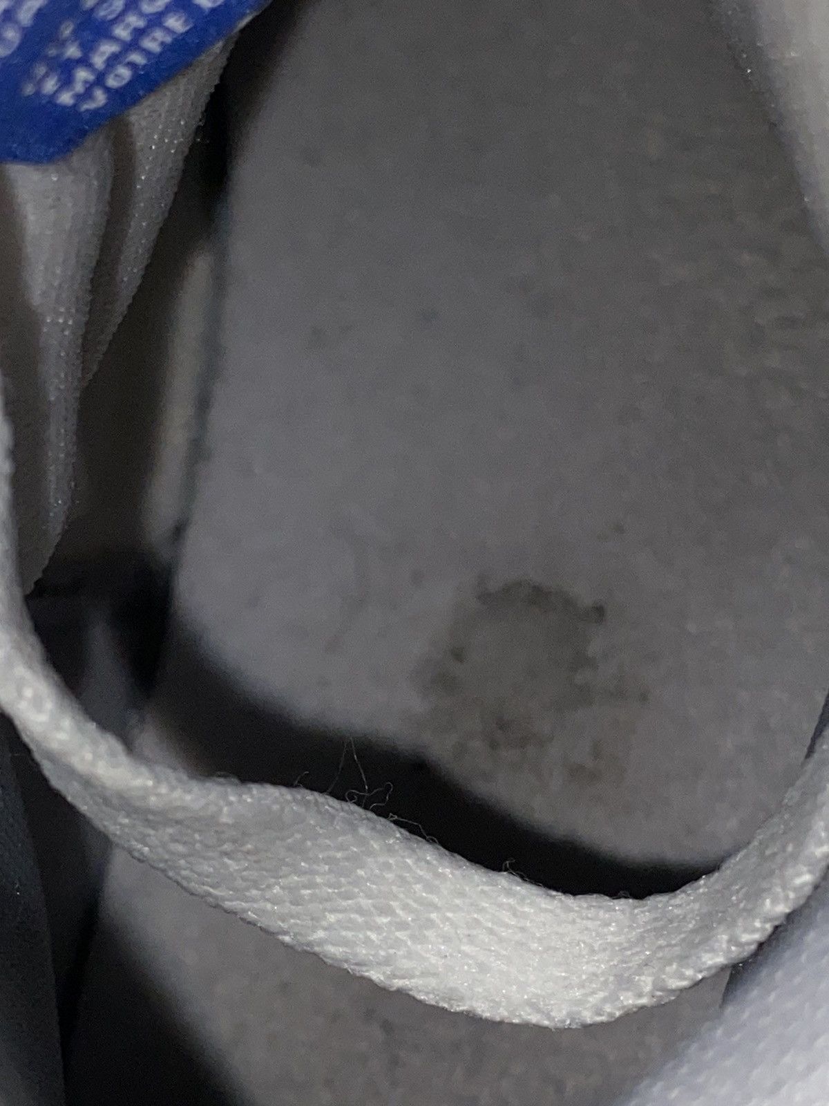 Jordan Brand × Nike Jordan 1 Retro High Hyper Royal Smoke Grey Size US 9.5 / EU 42-43 - 8 Thumbnail