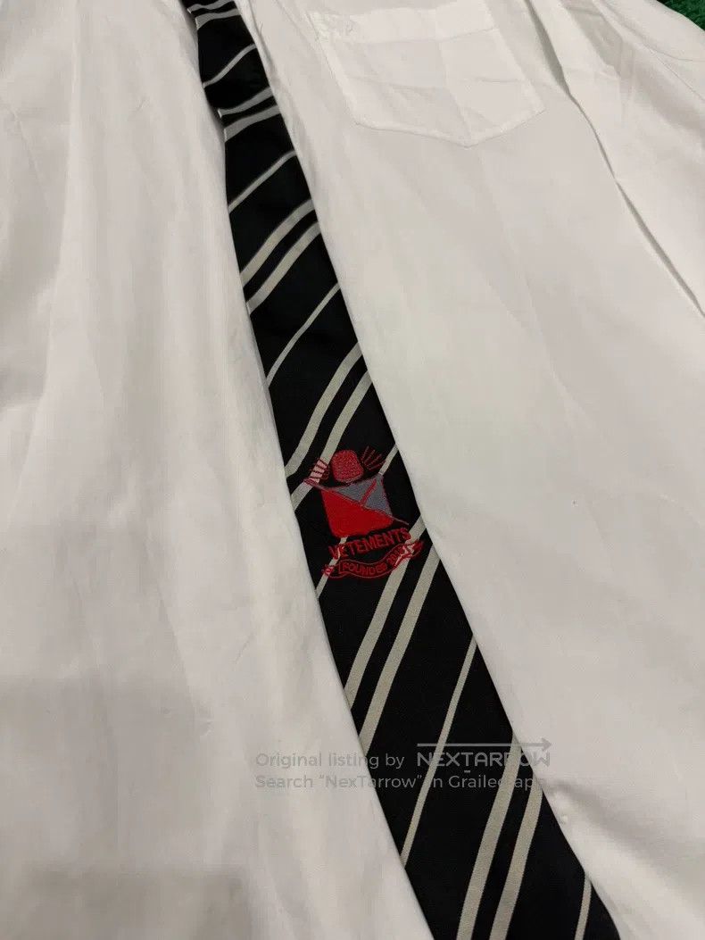 Vetements Vetements Tie Front Oversized White Shirt M Size Size US M / EU 48-50 / 2 - 2 Thumbnail