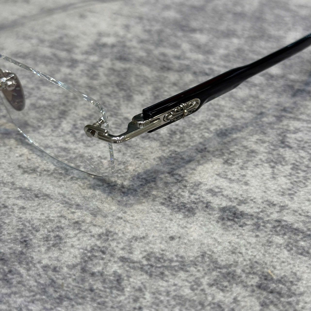 Chrome Hearts CHROME HEARTS DEEP II SHINY SILVER/BLACK-PLASTIC Size ONE SIZE - 2 Thumbnail