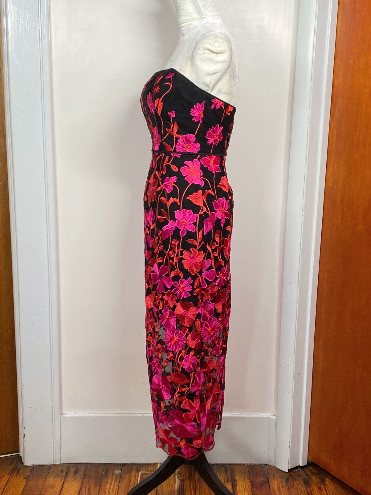 MILLY Milly Floral-Embroidered Midi Dress size 2 Size XS / US 0-2 / IT 36-38 - 10 Thumbnail