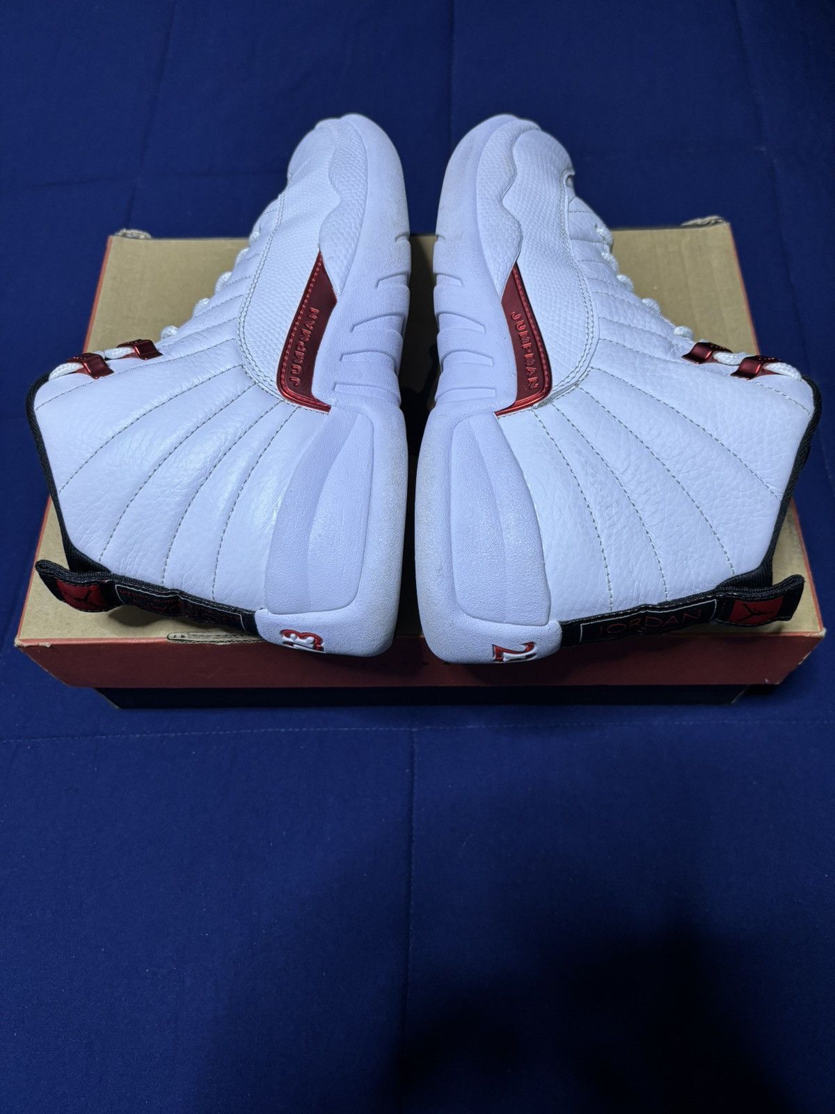 Jordan Brand Jordan 12 Retro Twist 2021 Size 9 Size US 9 / EU 42 - 2 Thumbnail