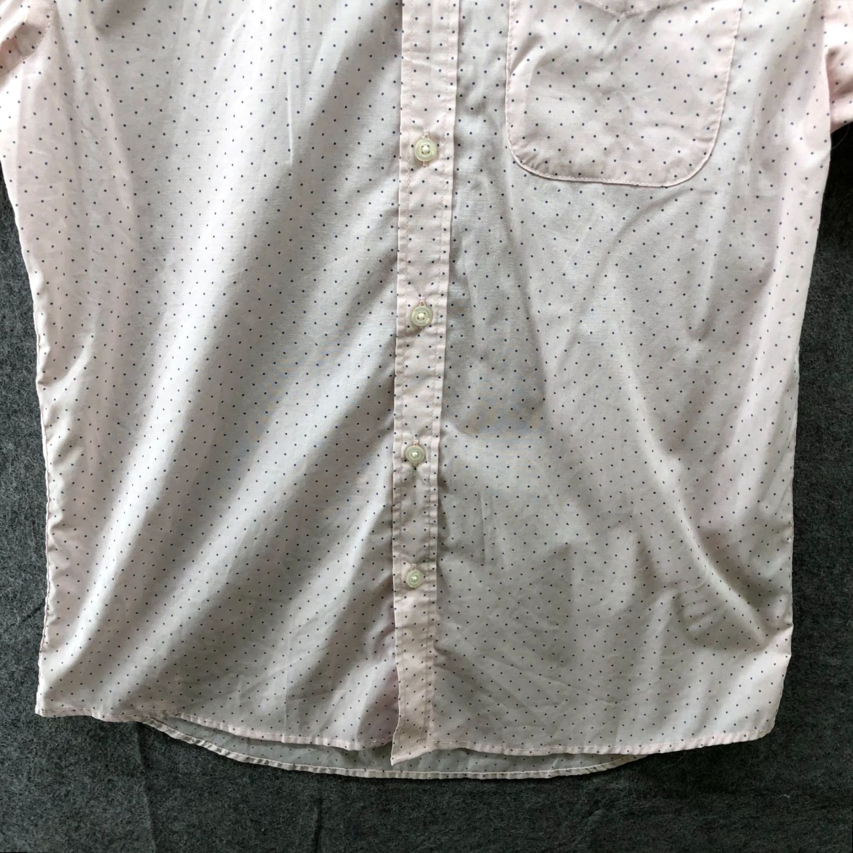 Old Navy VINTAGE Old Navy Pink Polka Dot Button-Up Shirt Mens S Short Sleeve Lightweight Stretch Casual Size US S / EU 44-46 / 1 - 4 Thumbnail