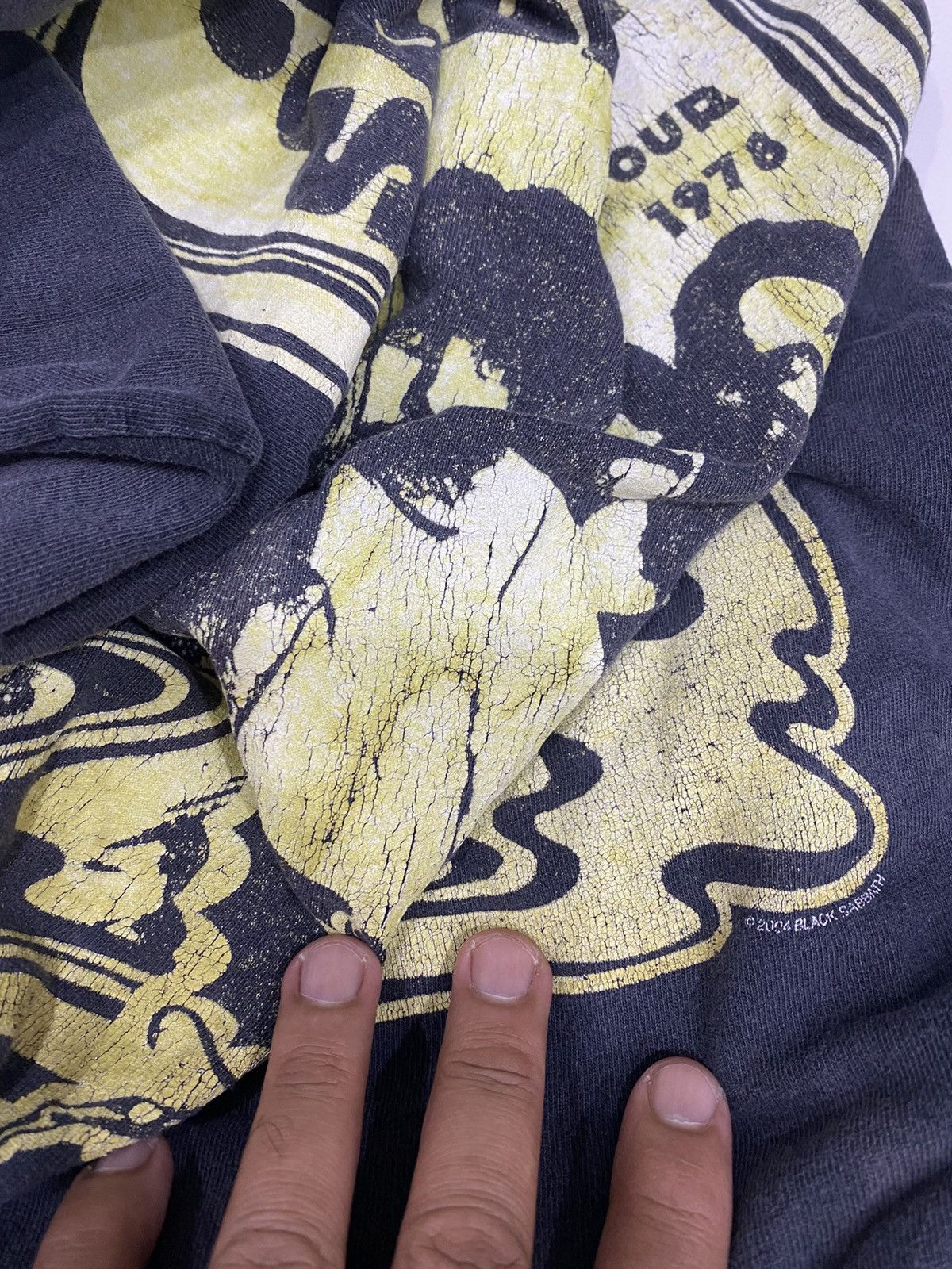 Band Tees BLACK SABBATH VINTAGE TSHIRT Size US M / EU 48-50 / 2 - 12 Thumbnail