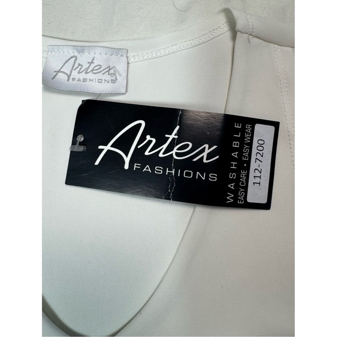 Other NWT New Artex Cold Shoulder V-Neck Handkerchief Hem White B Size L / US 10 / IT 46 - 7 Thumbnail
