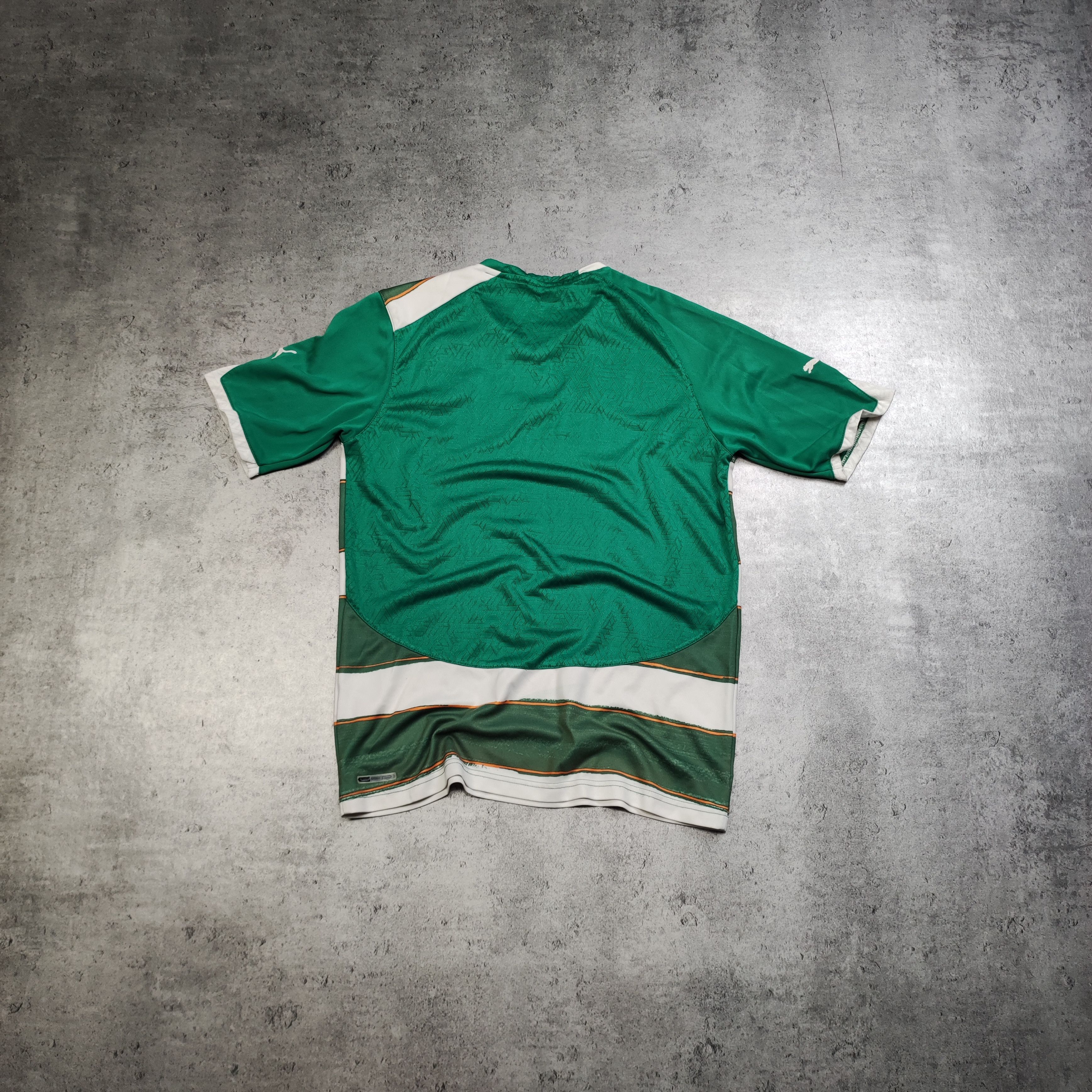 Vintage RARE Vintage 2010 Puma Cote Divoire Away Football Jersey Size US M / EU 48-50 / 2 - 8 Thumbnail