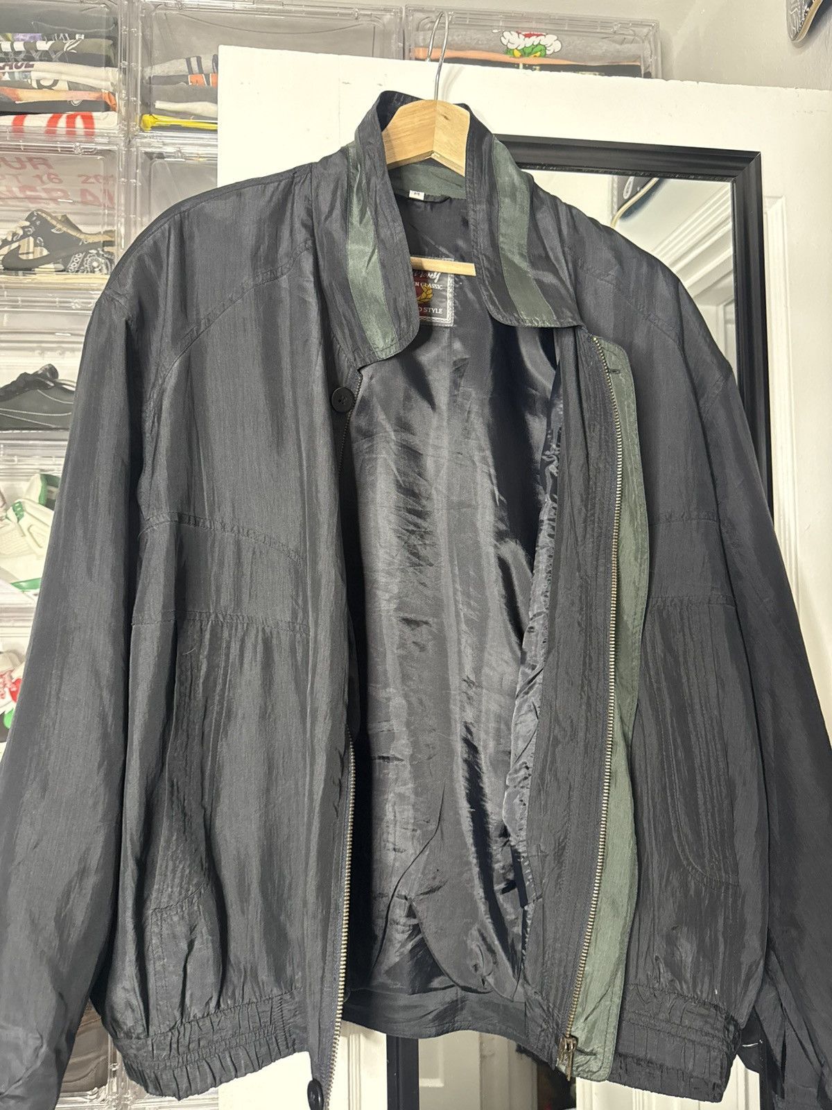 Vintage VINTAGE 1990’s Black Henry Moffat bomber jacket Size US M / EU 48-50 / 2 - 3 Thumbnail
