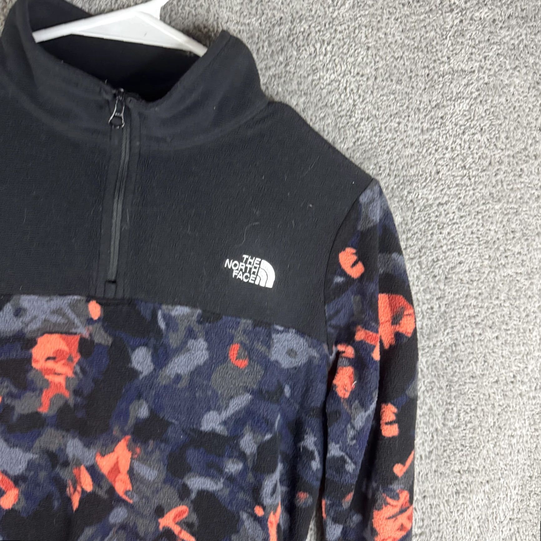 The North Face The North Face Pullover Womens Small Black Camo 1/4 Zip Fleece Hiking Outdoor Size S / US 4 / IT 40 - 4 Thumbnail