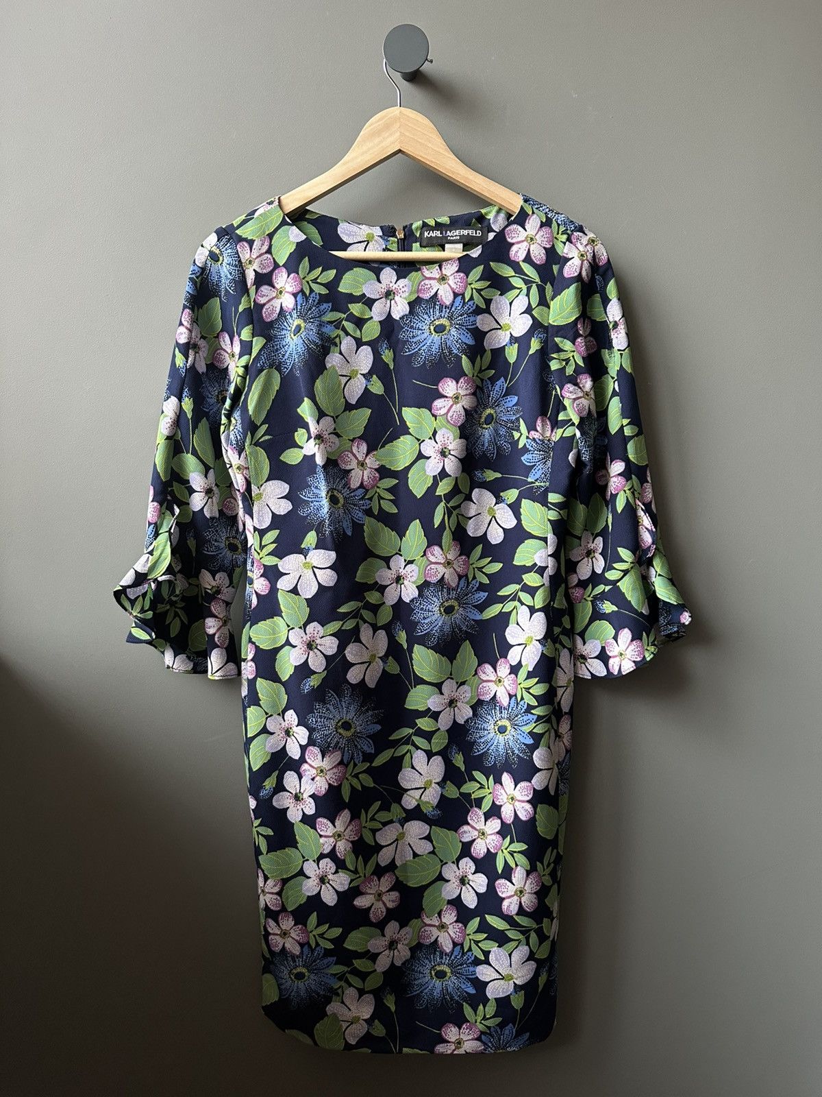 Karl Lagerfeld Karl Lagerfeld Paris Floral Dress Size 4 Size M / US 6-8 / IT 42-44 - 1 Thumbnail