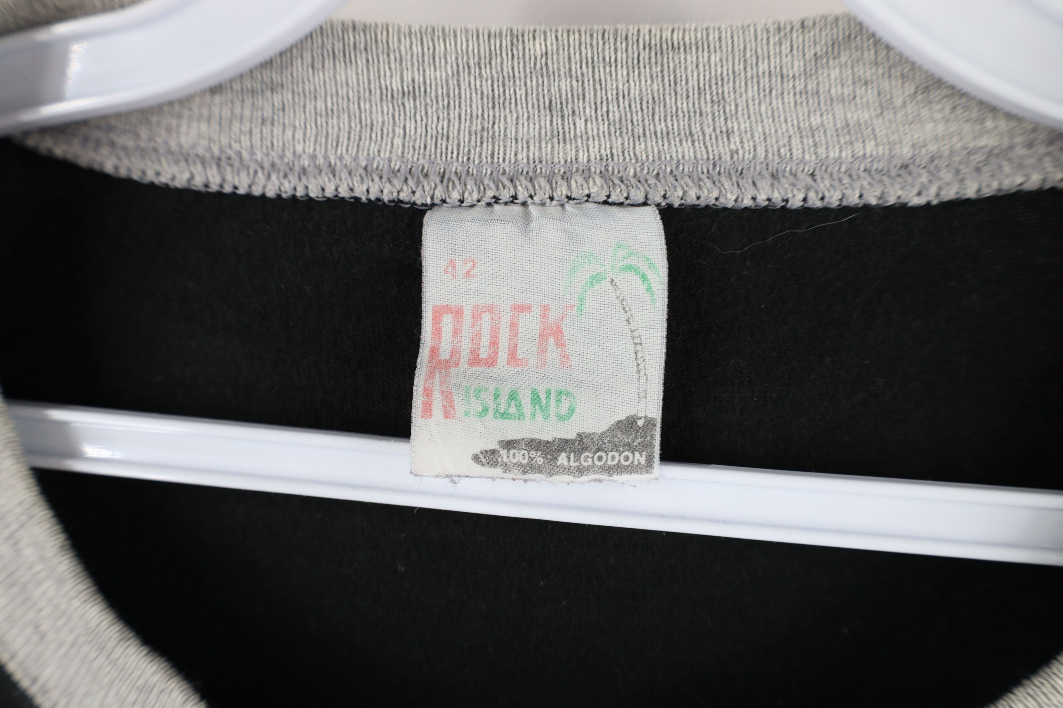 Vintage Vintage 90s Streetwear Out Lifeguard Cancun T-Shirt Black Size US XL / EU 56 / 4 - 5 Thumbnail