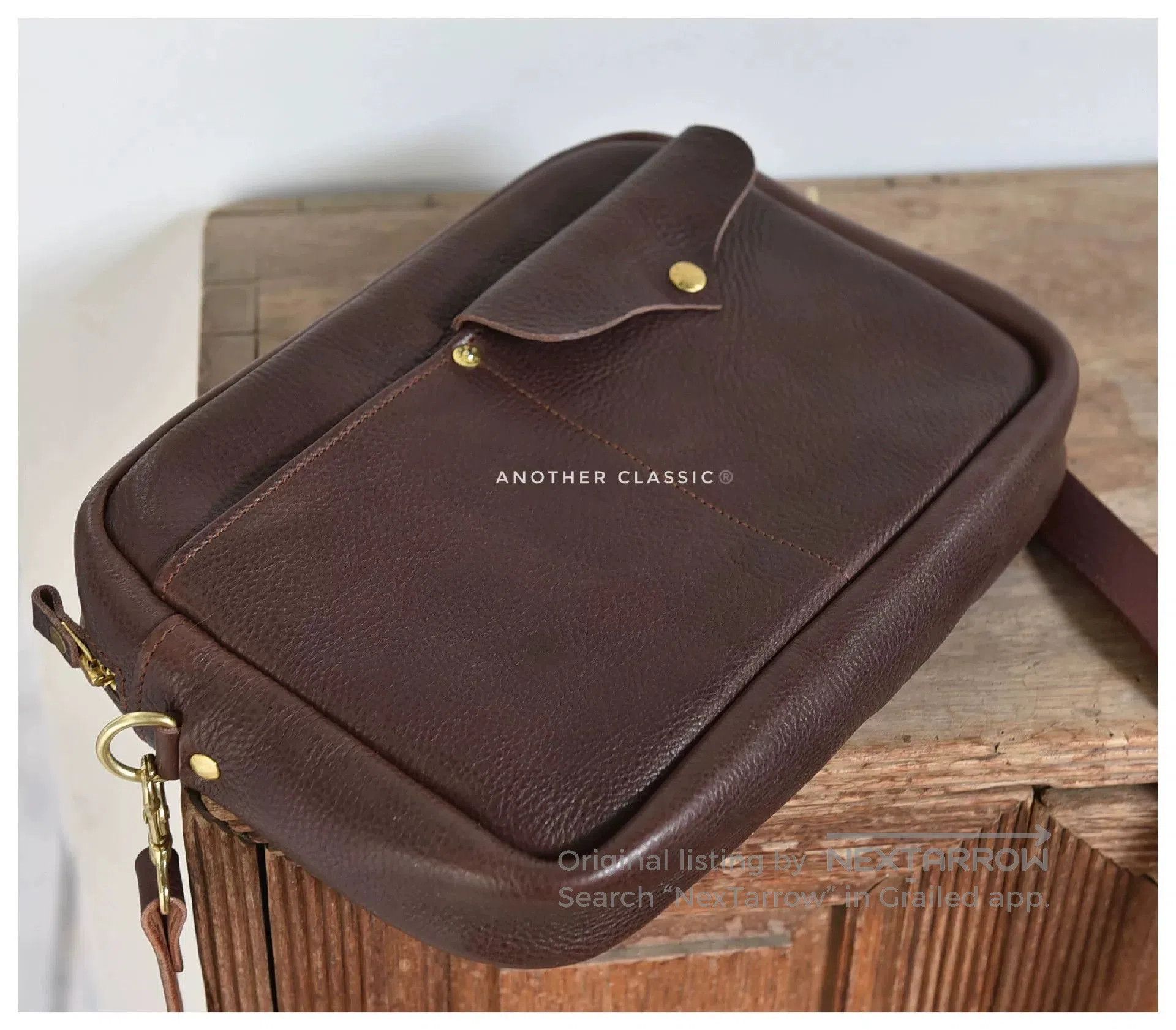 Another Influence Another Classic Camera Bag. Size ONE SIZE - 4 Thumbnail