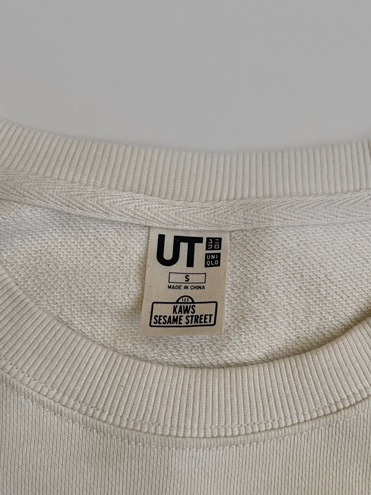Kaws × Uniqlo Kaws x Uniqlo sweatshirt Size US S / EU 44-46 / 1 - 4 Thumbnail