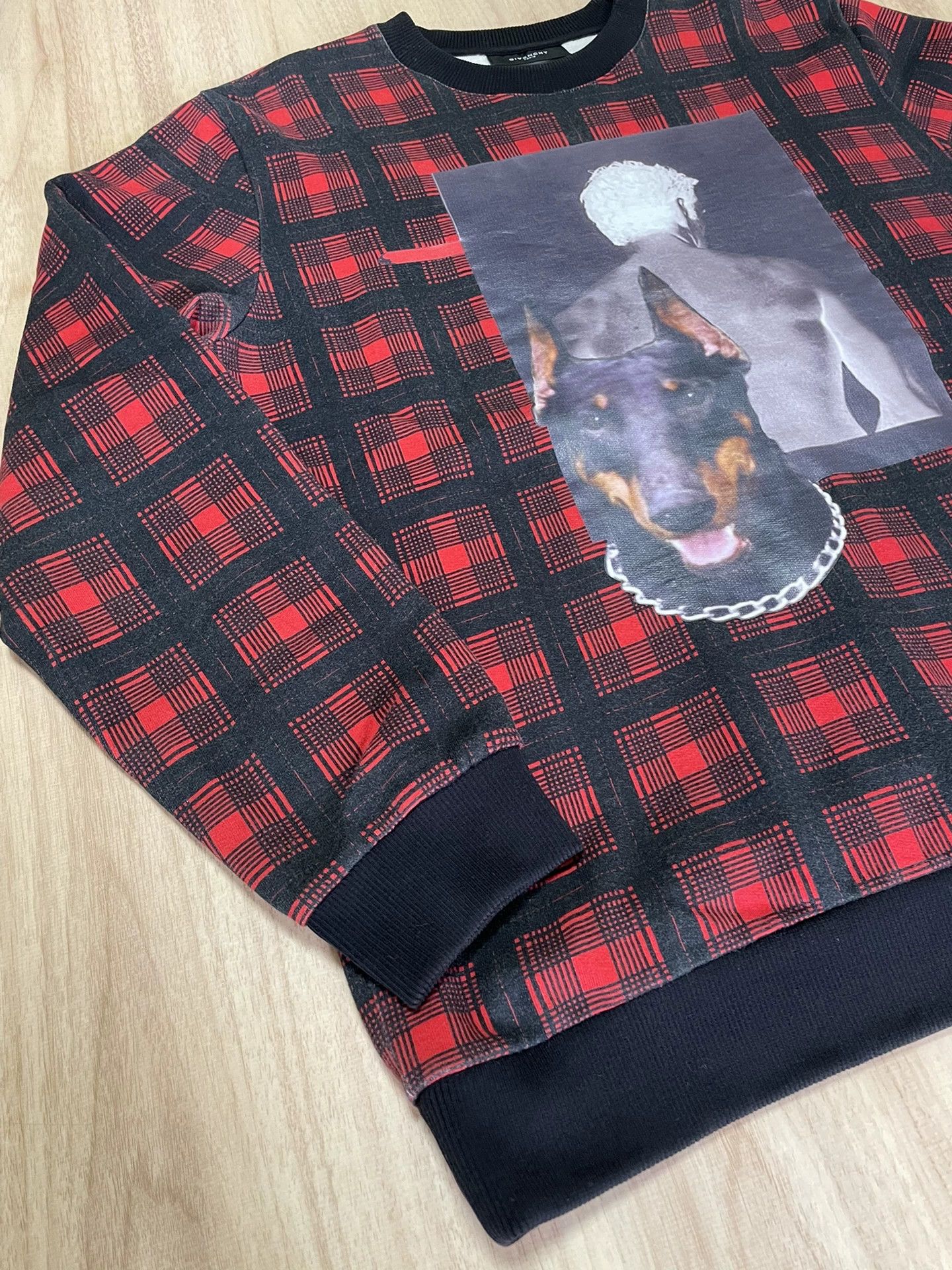 Givenchy Givenchy red check Doberman head sweatshirt M Bieber Size US M / EU 48-50 / 2 - 3 Thumbnail