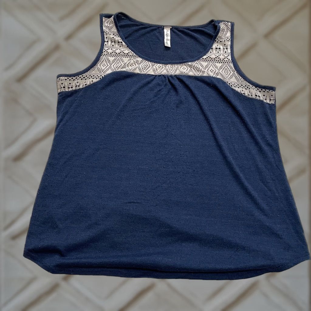 Vintage VINTAGE Perseption Concept Tank Top Shirt Womens Large Navy Blue w/ White Lace Trim Soft Size L / US 10 / IT 46 - 1 Thumbnail