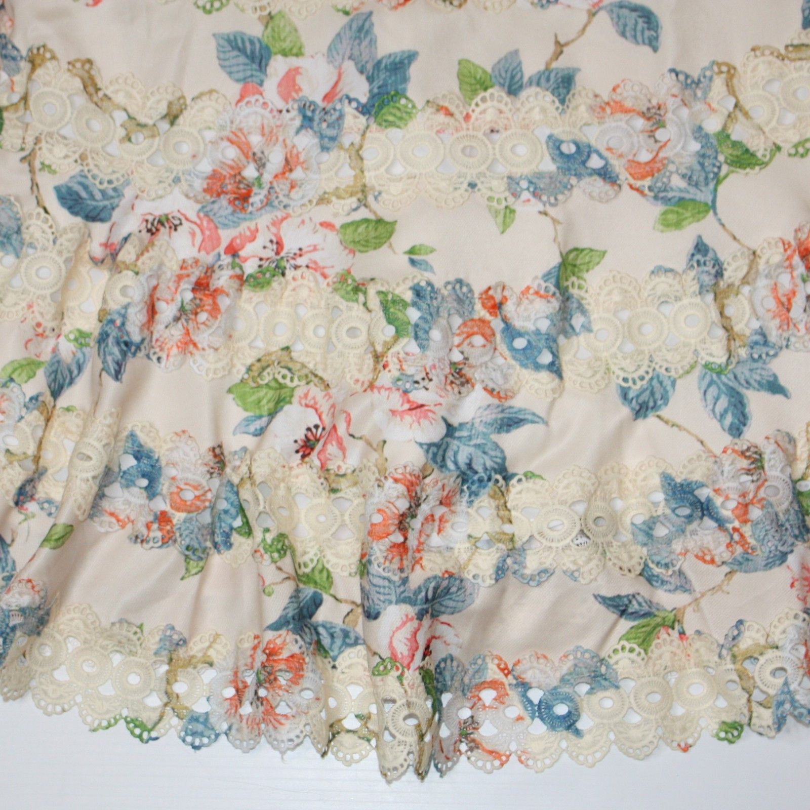 Other Goodnight Macaroon 'Dolly' Crochet Tied Straps Floral Dress Size L / US 10 / IT 46 - 8 Thumbnail