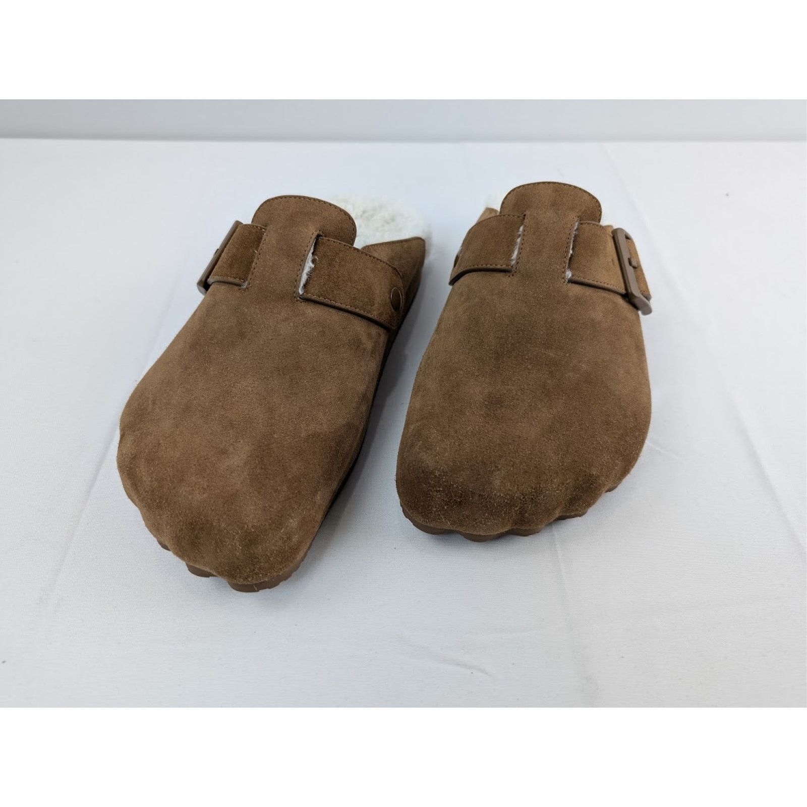 Balenciaga o1rshd1 Suede Shearling Sunday Mules in Beige/Off White Size US 9 / EU 42 - 8 Thumbnail