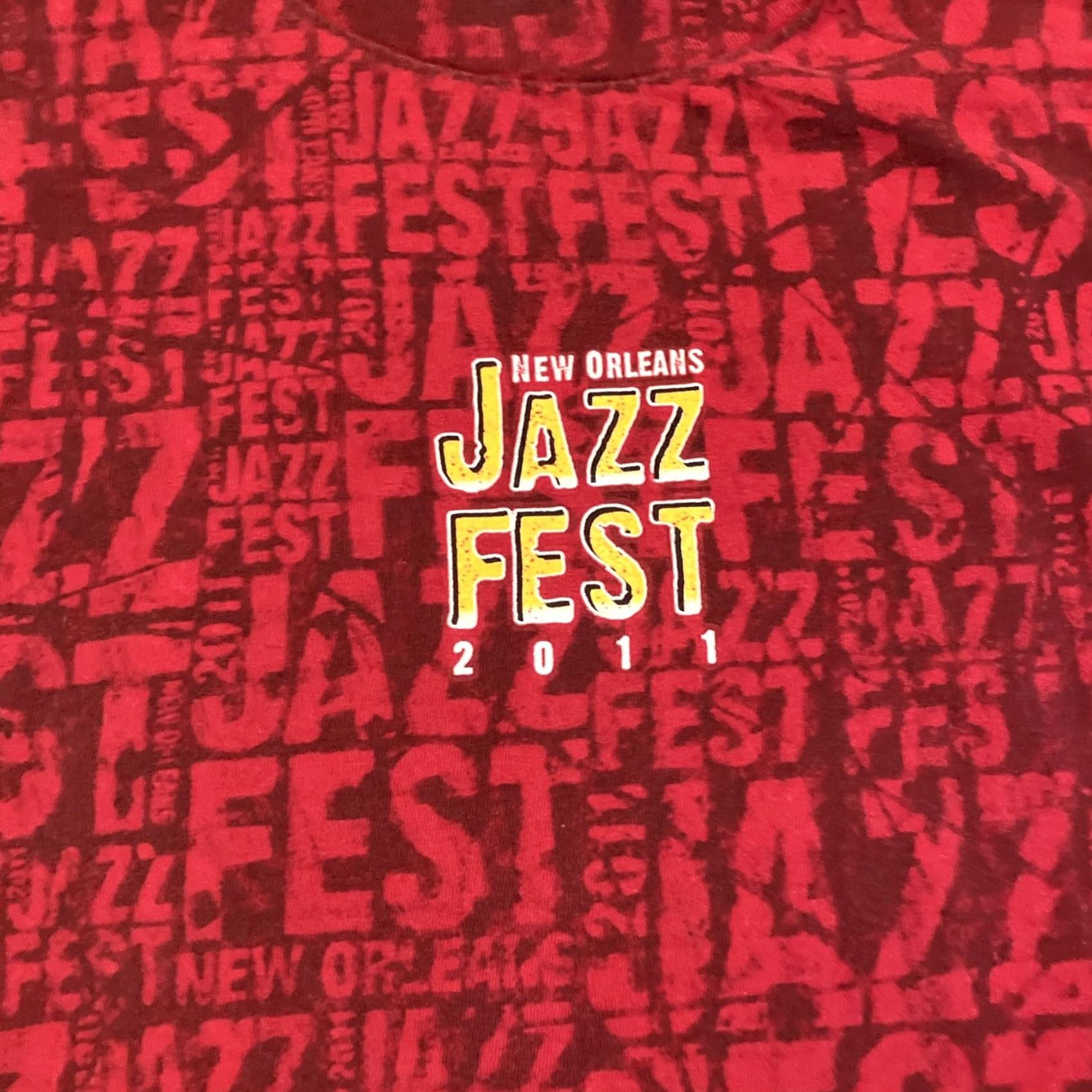 Vintage VINTAGE New Orleans Jazz Fest T-Shirt XL Red All Over Print Lobster Playing Piano 2011 Mens Shirt Size US XL / EU 56 / 4 - 2 Thumbnail
