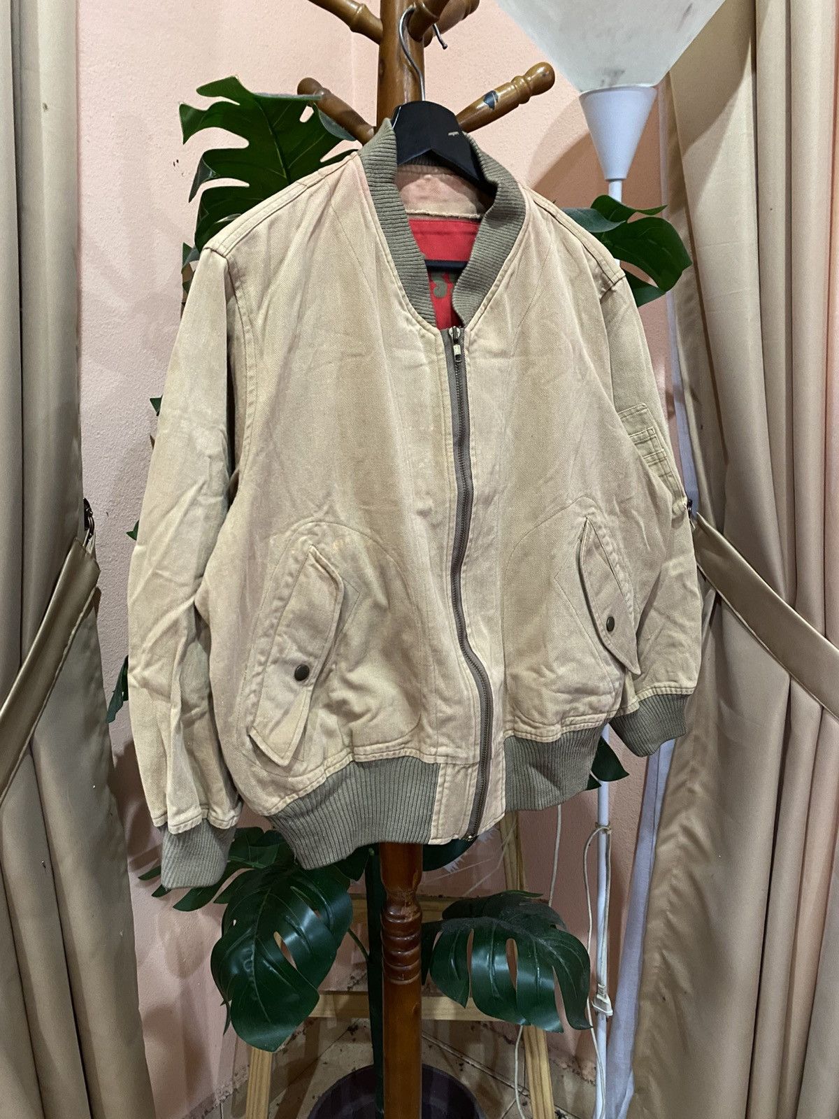 Japanese Brand Vintage “Croissant” Graphic Bomber Jacket Beige/Khaki Casual Size US M / EU 48-50 / 2 - 5 Thumbnail