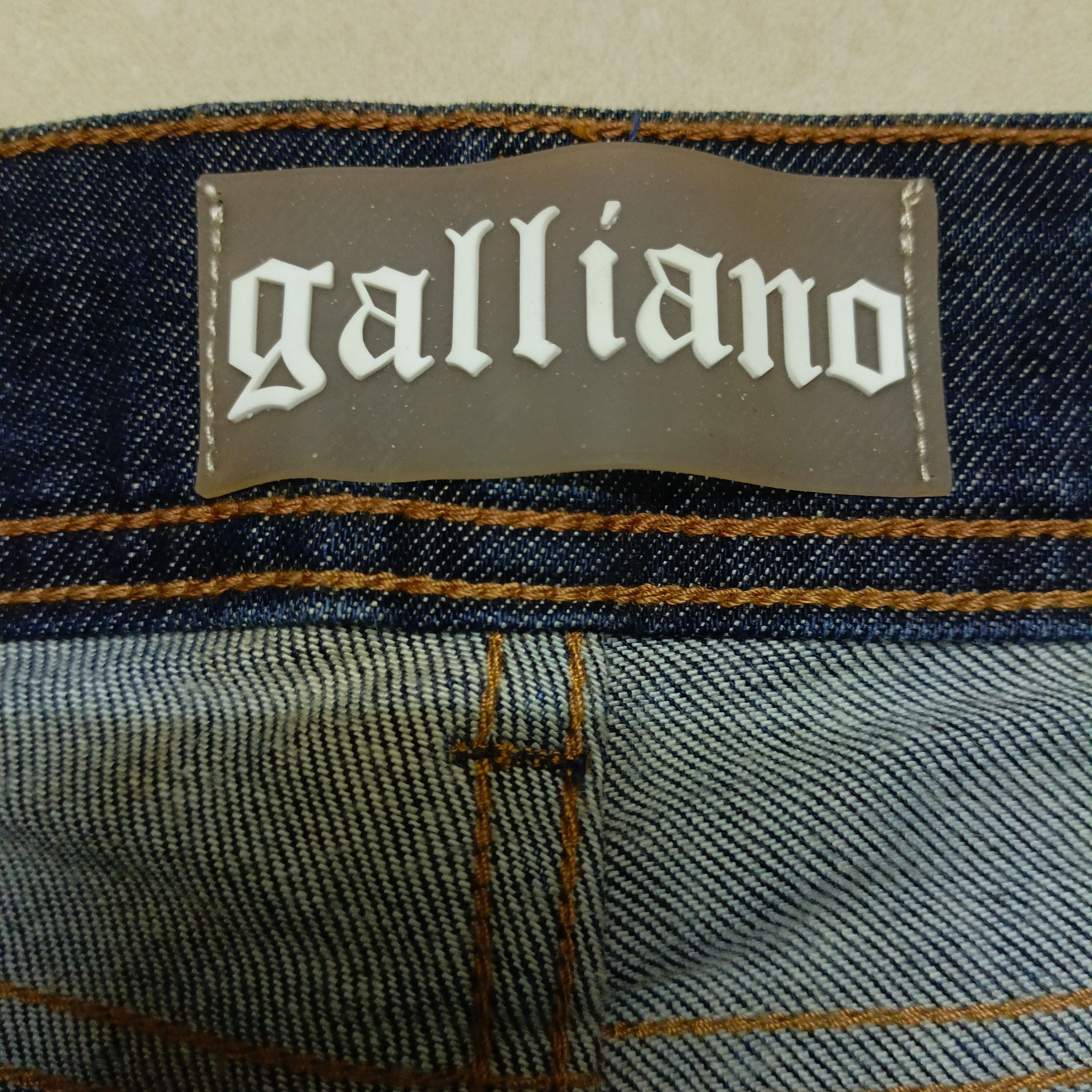 John Galliano John Galliano Cotton Blend Boyfriend Fit Jeans Size 28" / US 6 / IT 42 - 3 Thumbnail