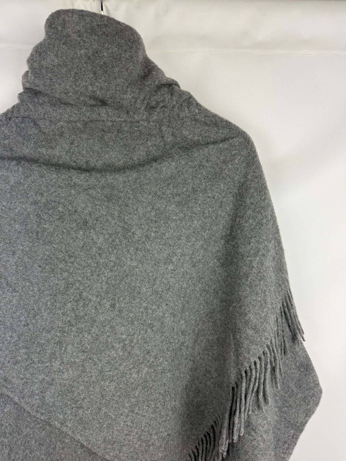 Japanese Brand Rope Ladies Japanese Wool Cape Poncho With Fringe Size ONE SIZE - 13 Thumbnail