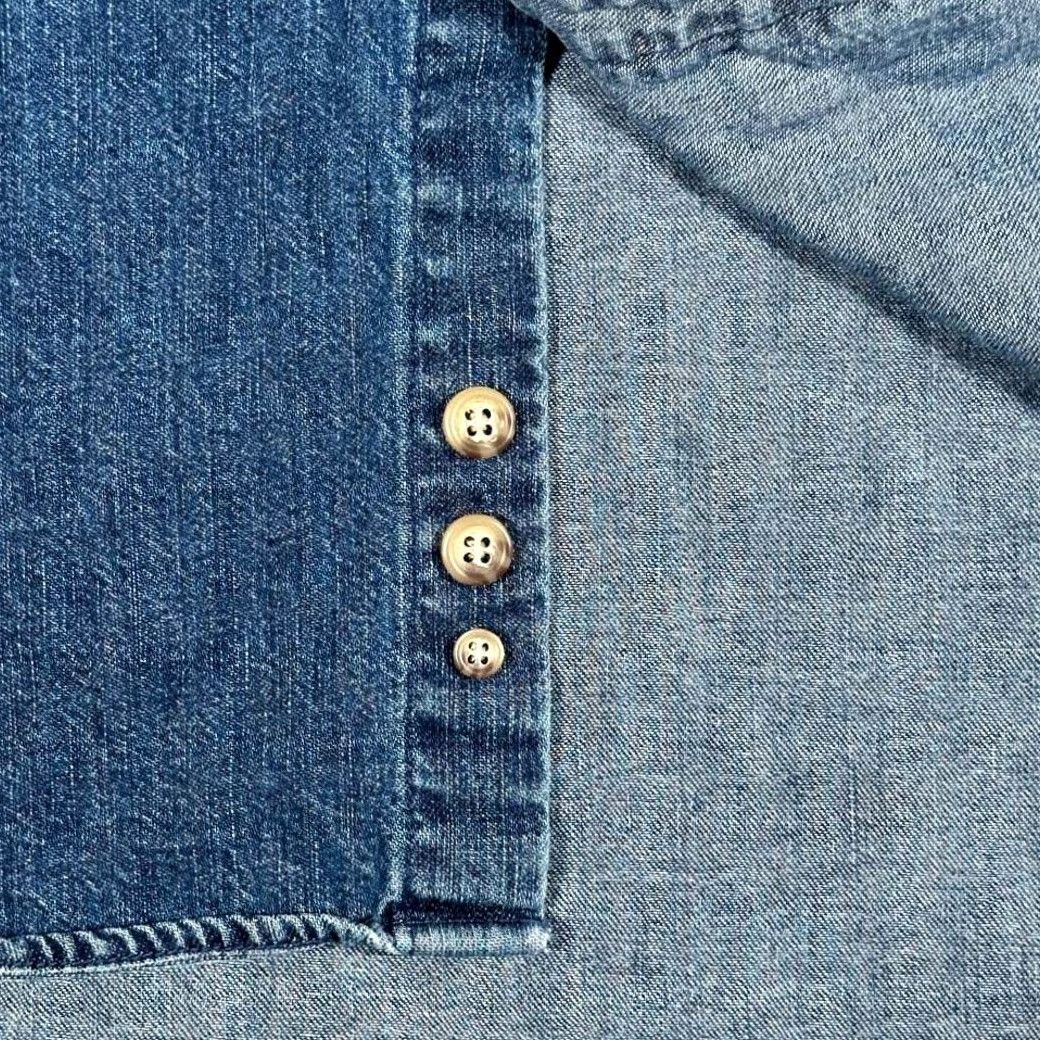 Eddie Bauer VINTAGE Eddie Bauer Shirt Adult XL Blue Denim Dark Wash Outdoor Y2K White Embroidered Pocket Mens Size US XL / EU 56 / 4 - 7 Thumbnail