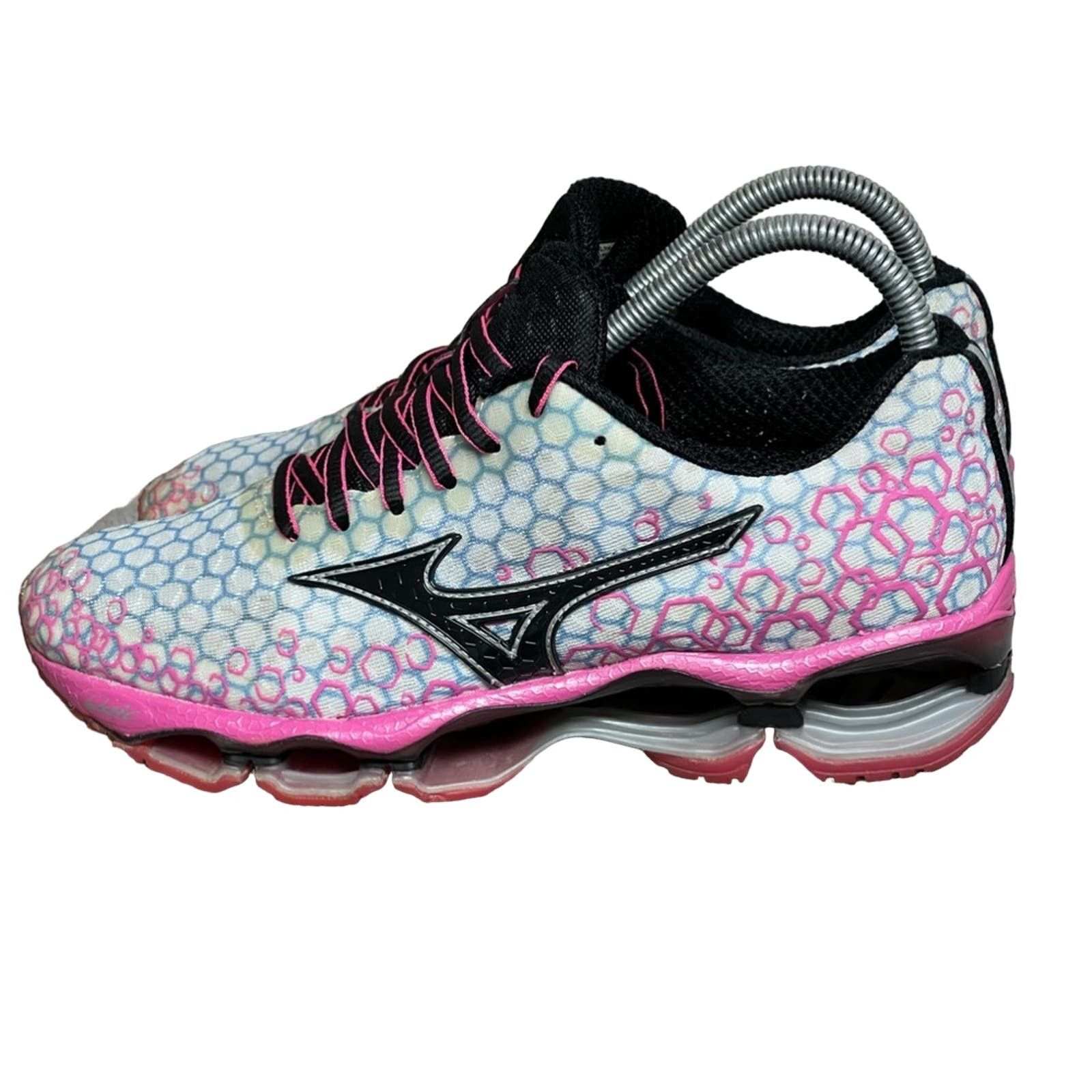 Mizuno Women's Wave Prophecy Size US Running Shoes
