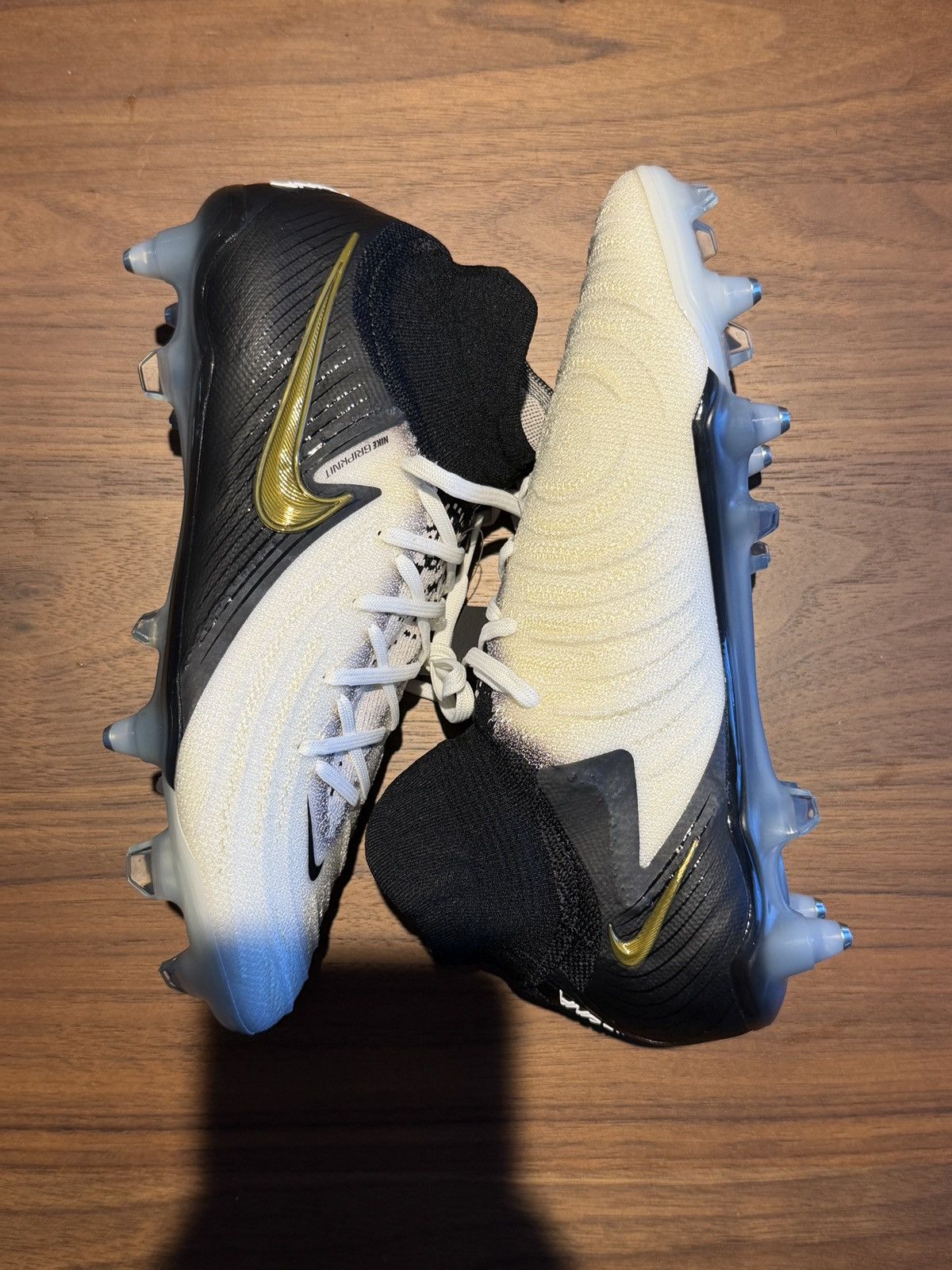 Nike Nike Phantom Luna 2 Size US 7 / EU 40 - 3 Thumbnail