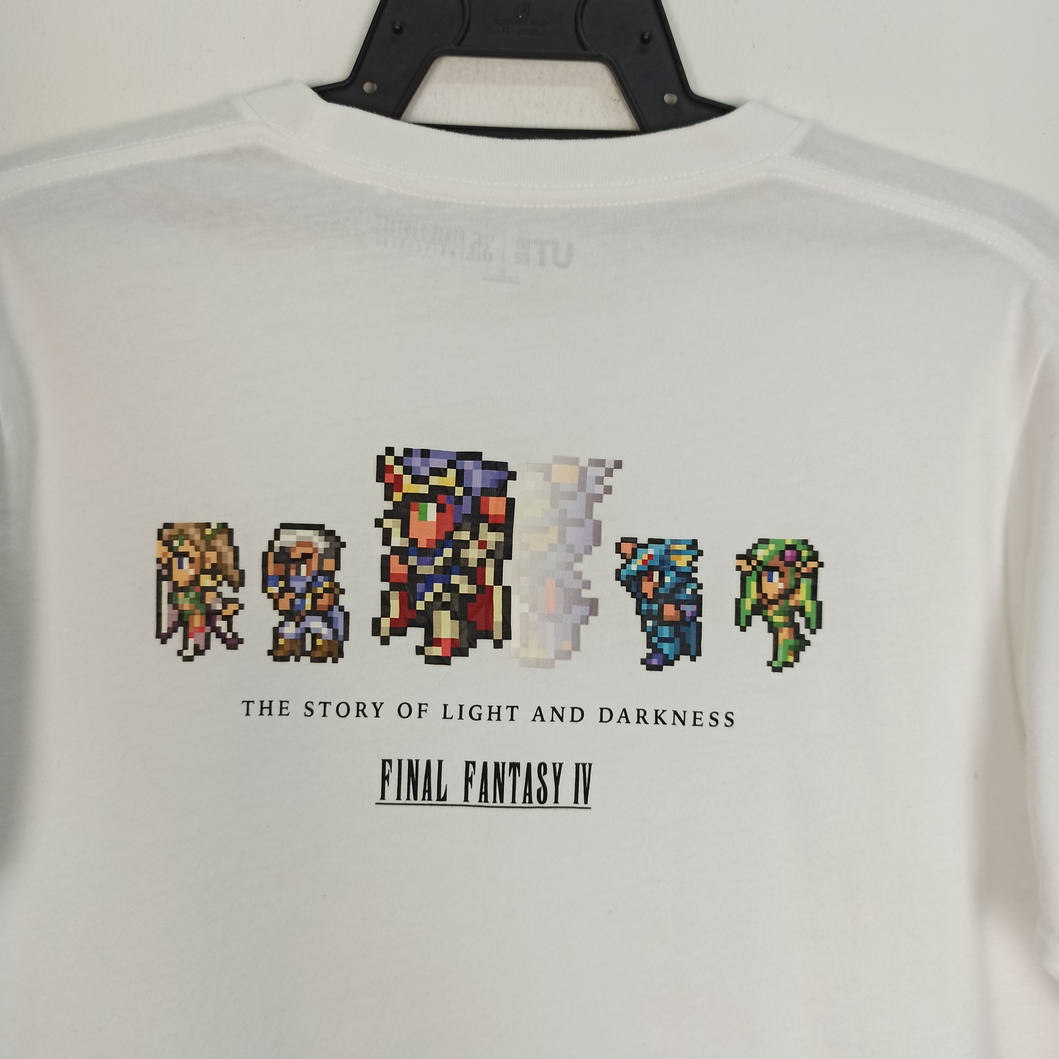 Anime Final Fantasy 35th Anniversary By Uniqlo Tees Size US M / EU 48-50 / 2 - 2 Thumbnail