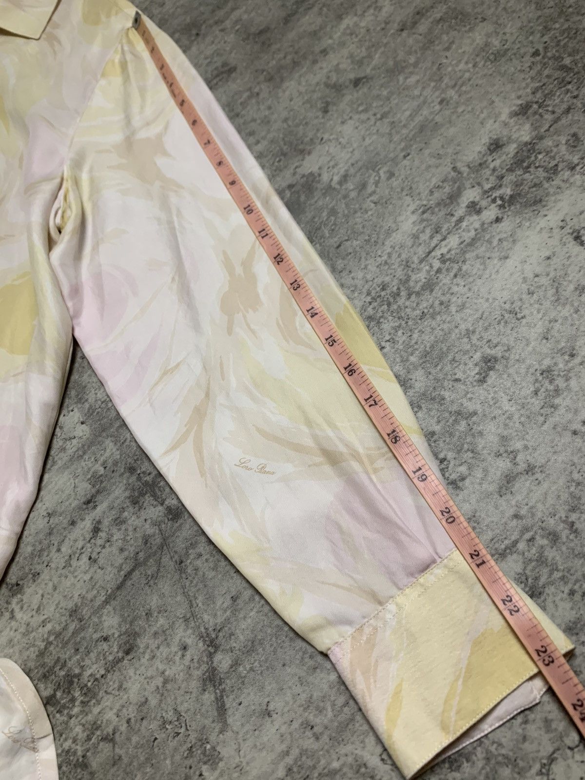 Loro Piana Loro Piana Multicolor Abstract Design Button Up Size L / US 10 / IT 46 - 15 Thumbnail