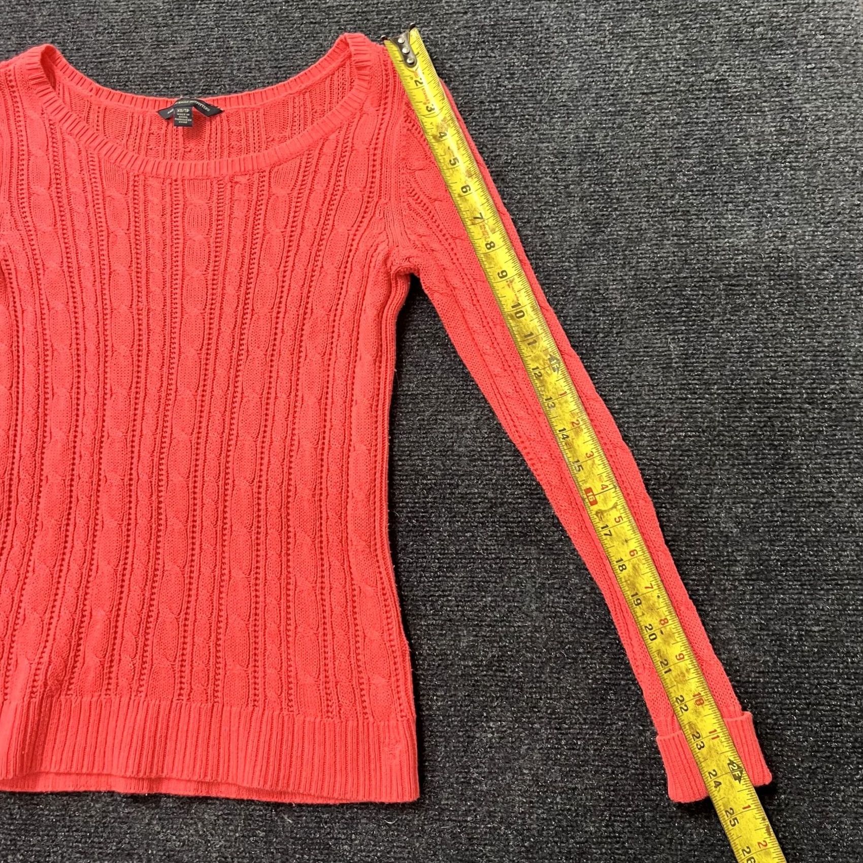 American Eagle Outfitters VINTAGE American Eagle Outfitters Sweater Womens XS Pink Cable Knit Scoop Neck Pullover Size XS / US 0-2 / IT 36-38 - 6 Thumbnail
