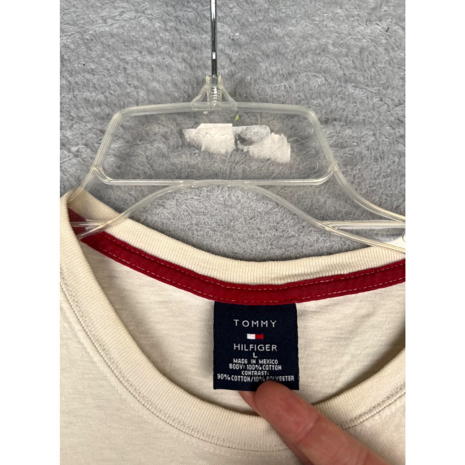 Tommy Hilfiger Tommy Hilfiger Shirt Adult Large White Gray Crew Long Sleeve Cotton Blend Shirt Mens Long Sleeve Crew Neck Logo Jersey Cotton Blend T-Shirt Size US L / EU 52-54 / 3 - 7 Thumbnail