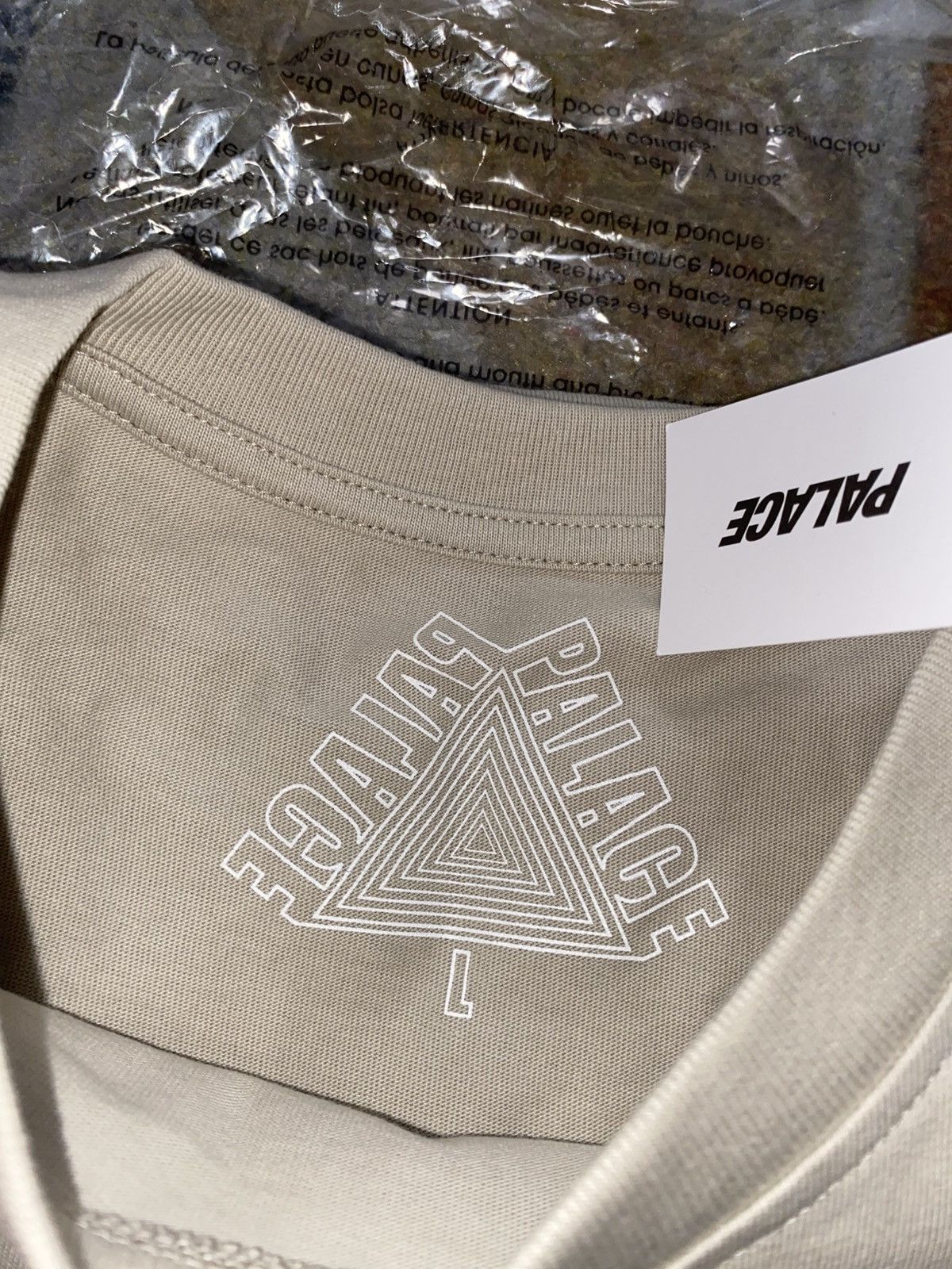 Palace Palace Ripped Tri Ferg T-Shirt Size US L / EU 52-54 / 3 - 4 Thumbnail