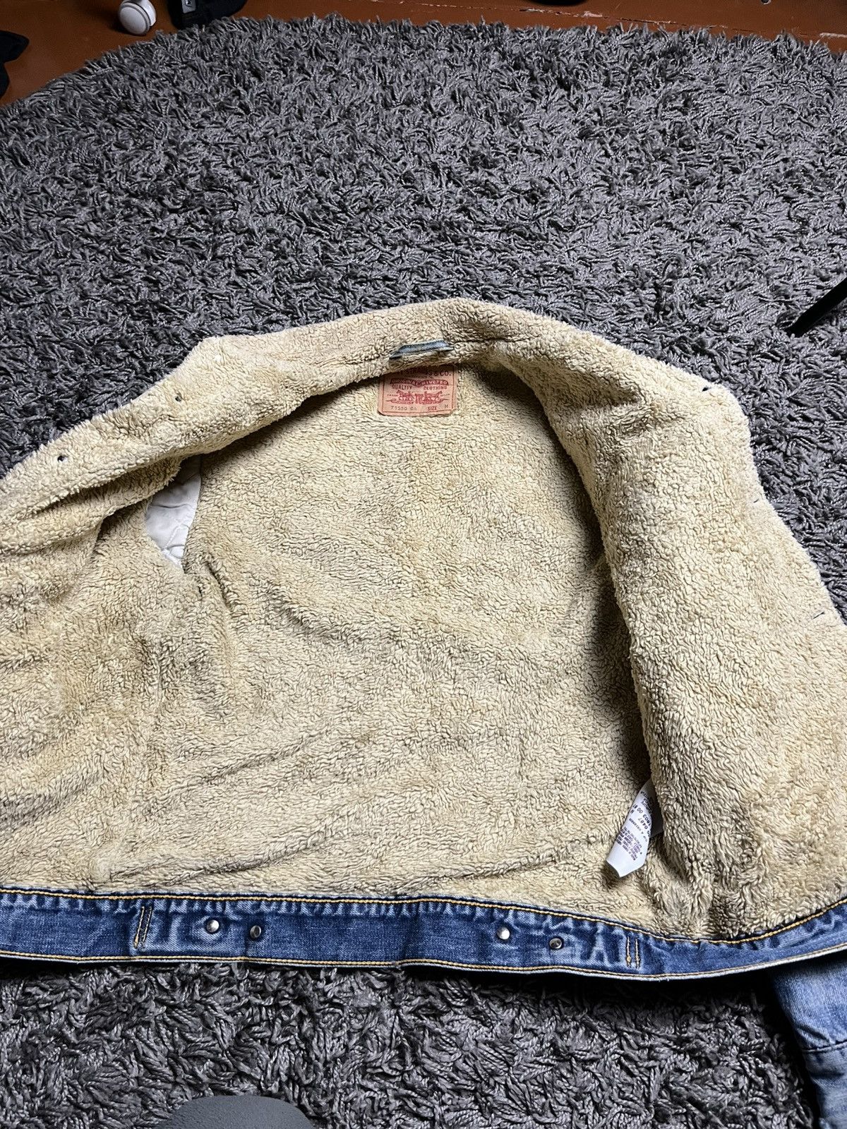 Levi's LEVIS VINTAGE Y2K FADED DENIM TRUCKER SHERPA JACKET Size US S / EU 44-46 / 1 - 7 Thumbnail