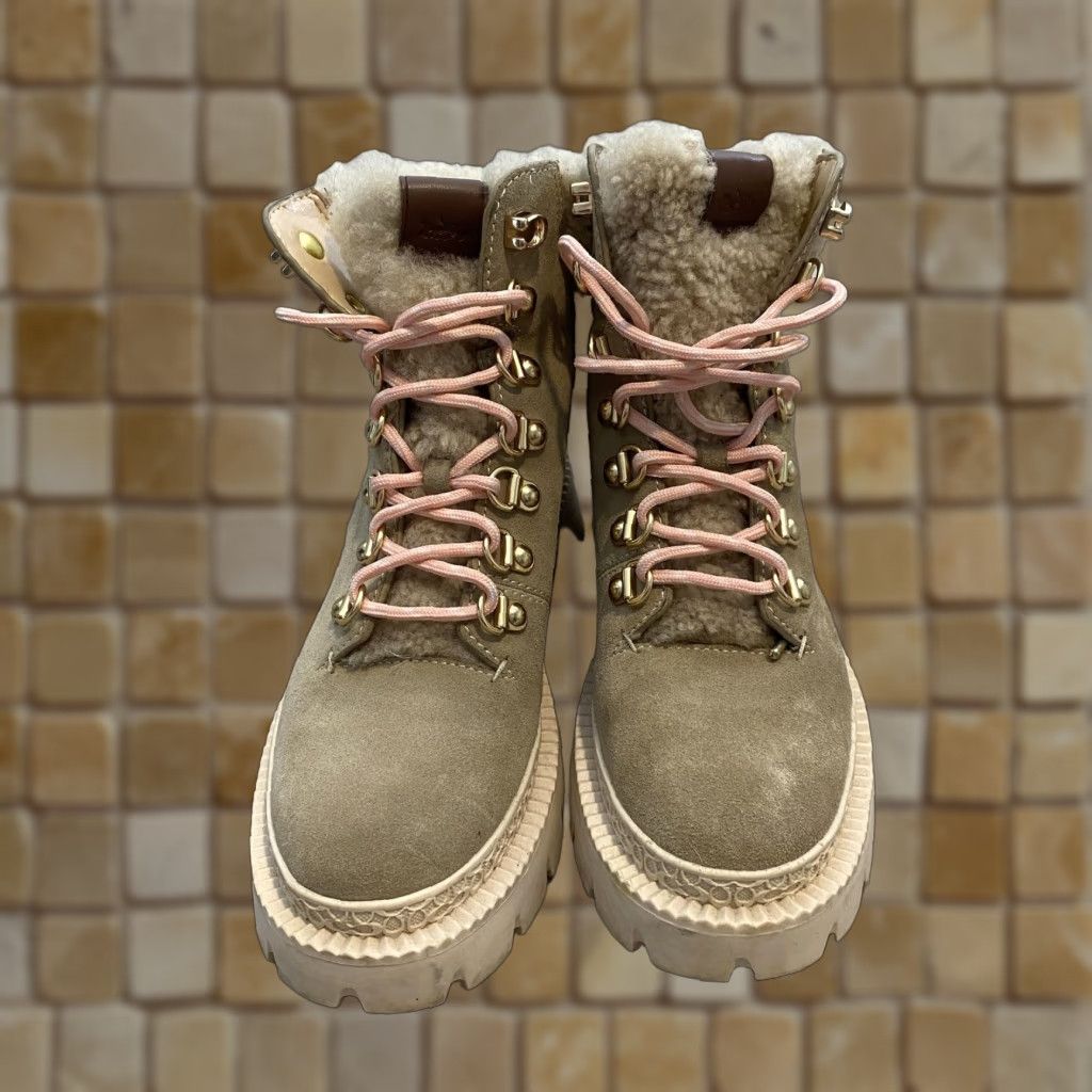 Coach Boots Womens Size 5.5 Beige Suede Shearling Faux Fur Ankle Booties C5880