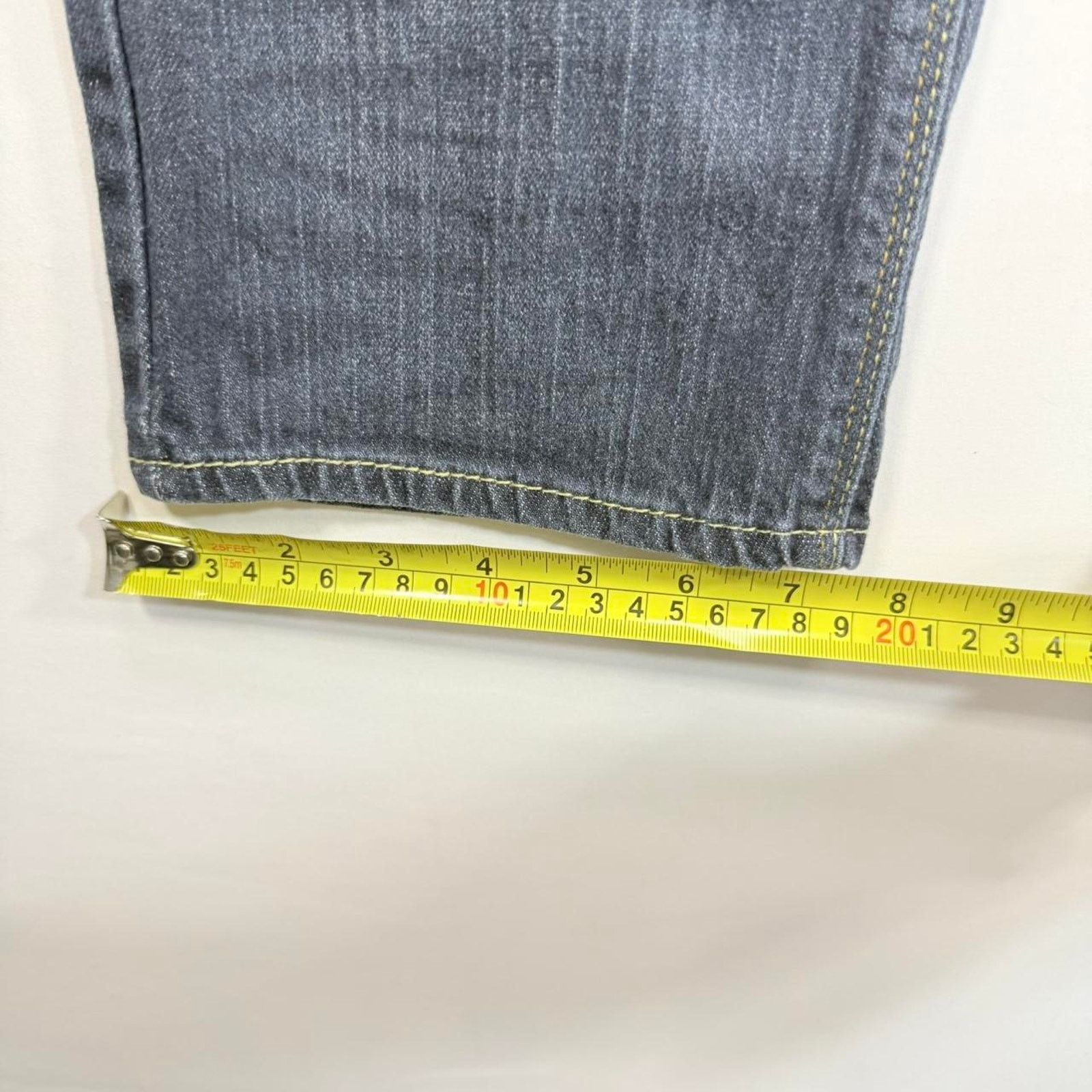 Levi's Vintage 2011 Levi’s Denzen Dark Wash Jeans W36 X L32 Size US 36 / EU 52 - 4 Thumbnail