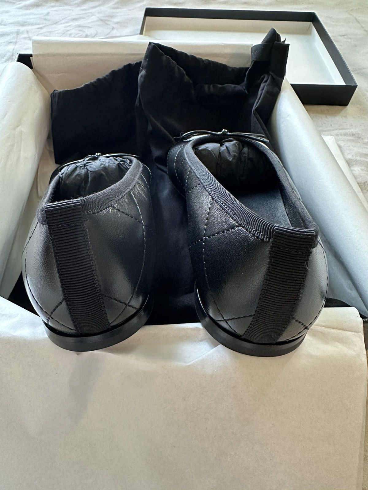 Chanel Chanel 2026M coco beach Cambon flats Black color size 37 Size US 7 / IT 37 - 9 Thumbnail
