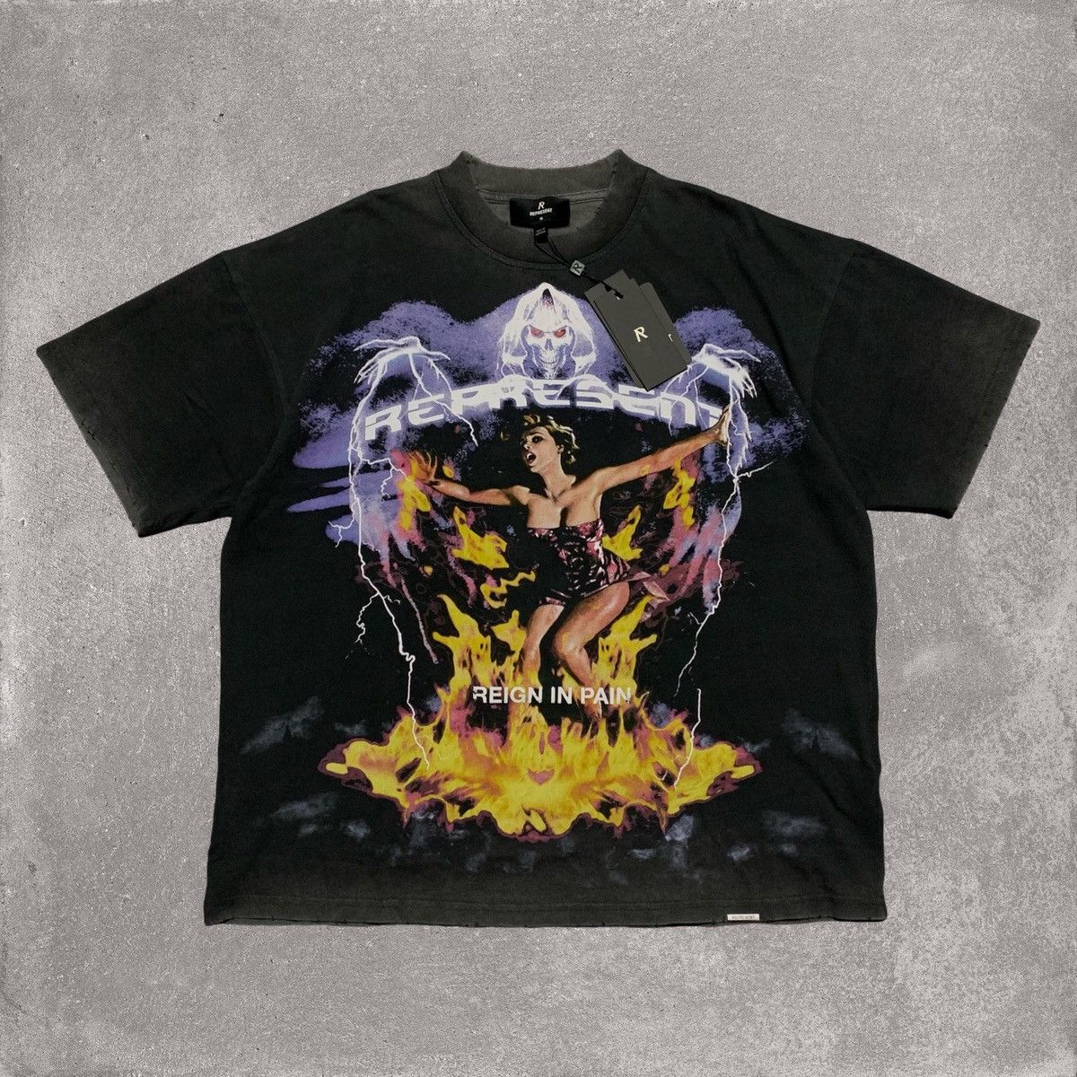 Represent Clo. Represent Medium Reign In Pain Black Te Spirit Reaper Size US M / EU 48-50 / 2 - 1 Thumbnail