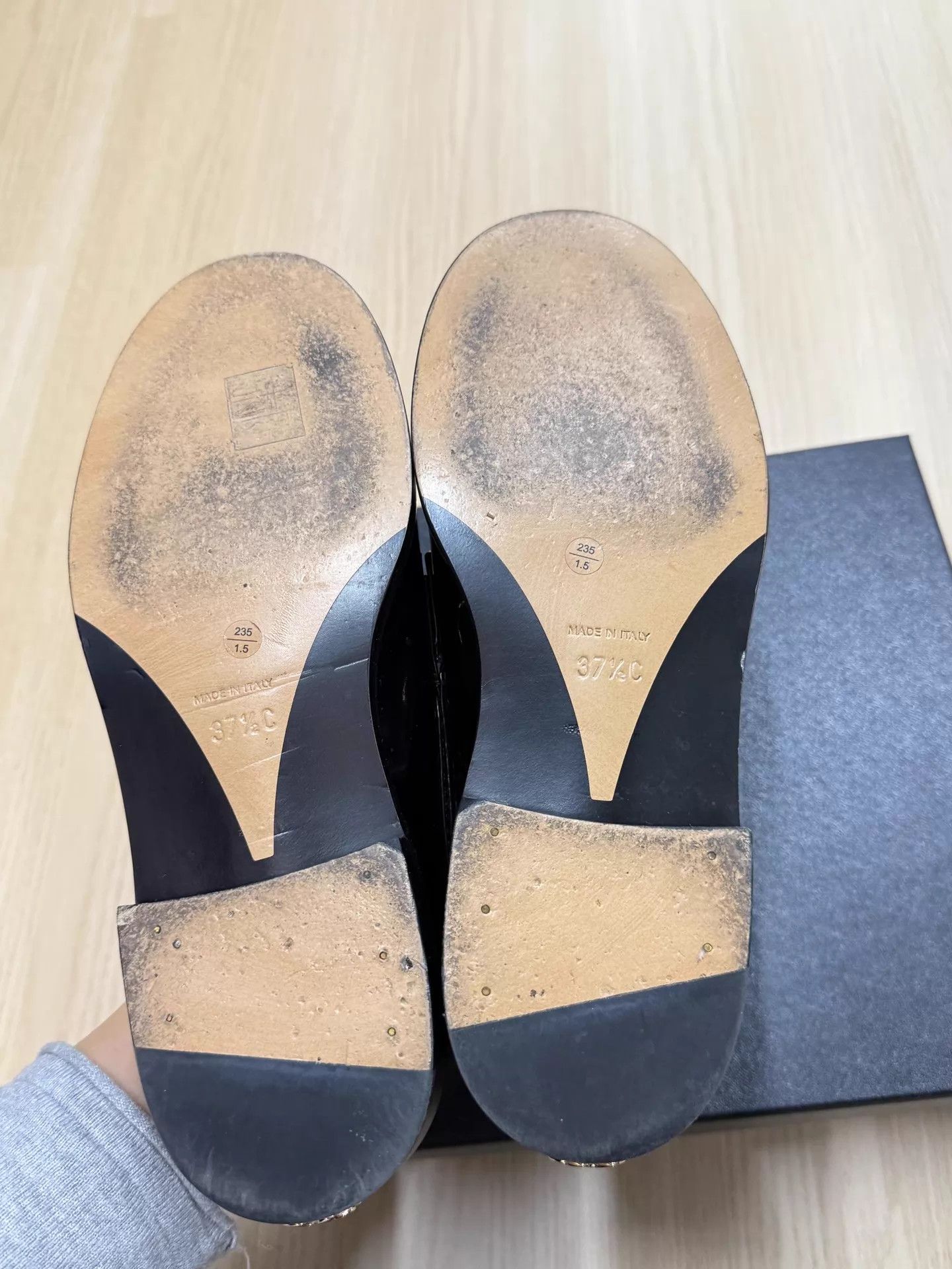 Chanel CHANEL Black & Gold Logo Loafers 37.5 New Size US 7 / IT 37 - 5 Thumbnail