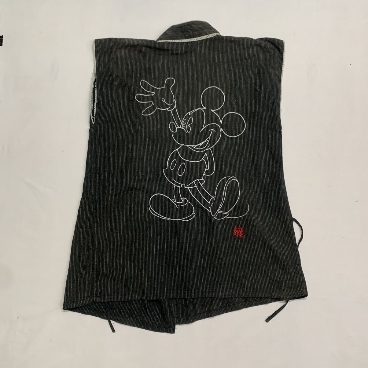 Other KIMONO MICKEY MOUSE Size US M / EU 48-50 / 2 - 4 Thumbnail