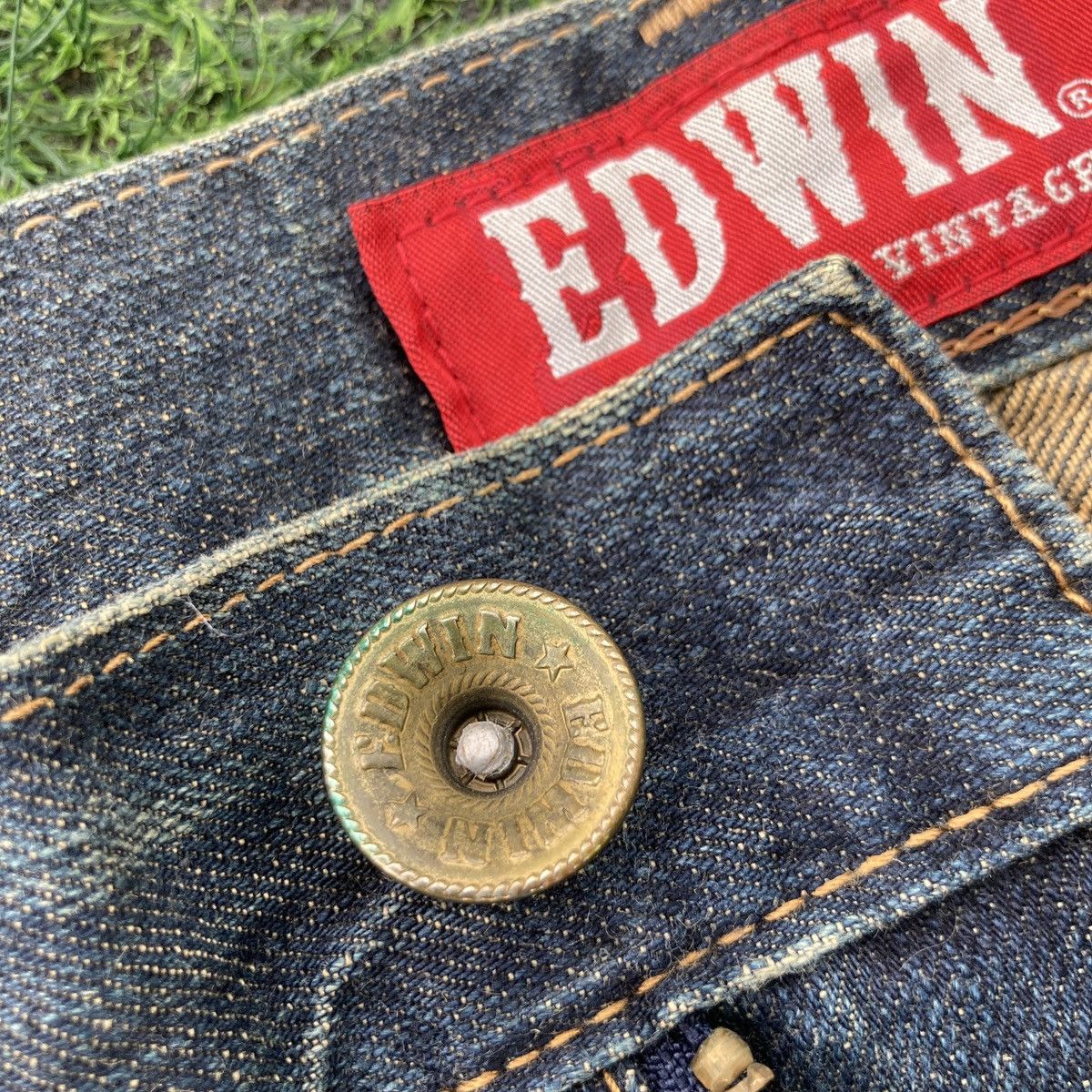 Edwin EDWIN EXCLUSIVE VINTAGE FLARED RIPPED BOOTCUT JEANS Size US 31 - 8 Thumbnail