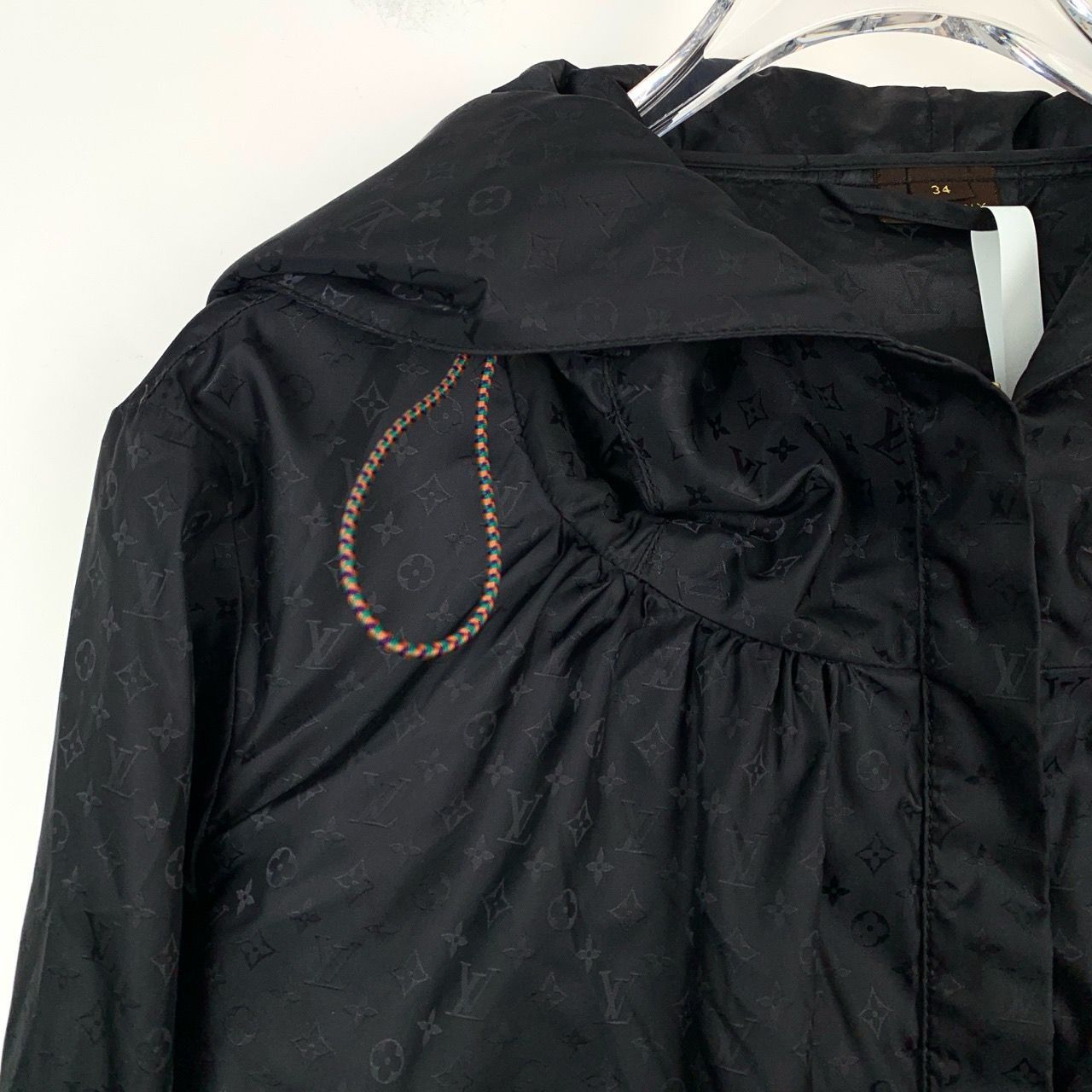 Louis Vuitton Louis Vuitton Black Monogram Full Print Sun-Protective Zippe Size XXS / US 00 / IT 34 - 7 Thumbnail