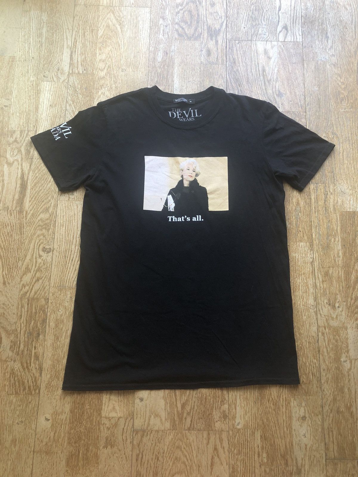 Vintage RARE DEVIL WEARS PRADA MOVIE TEE SHIRT Size US M / EU 48-50 / 2 - 1 Thumbnail